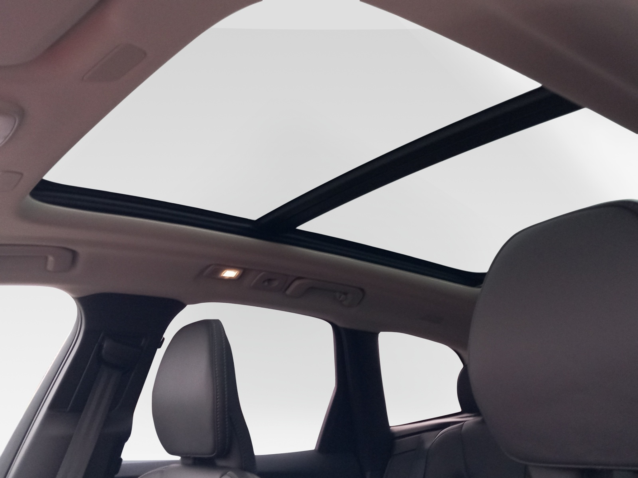 listing desktop thumbnail image 19