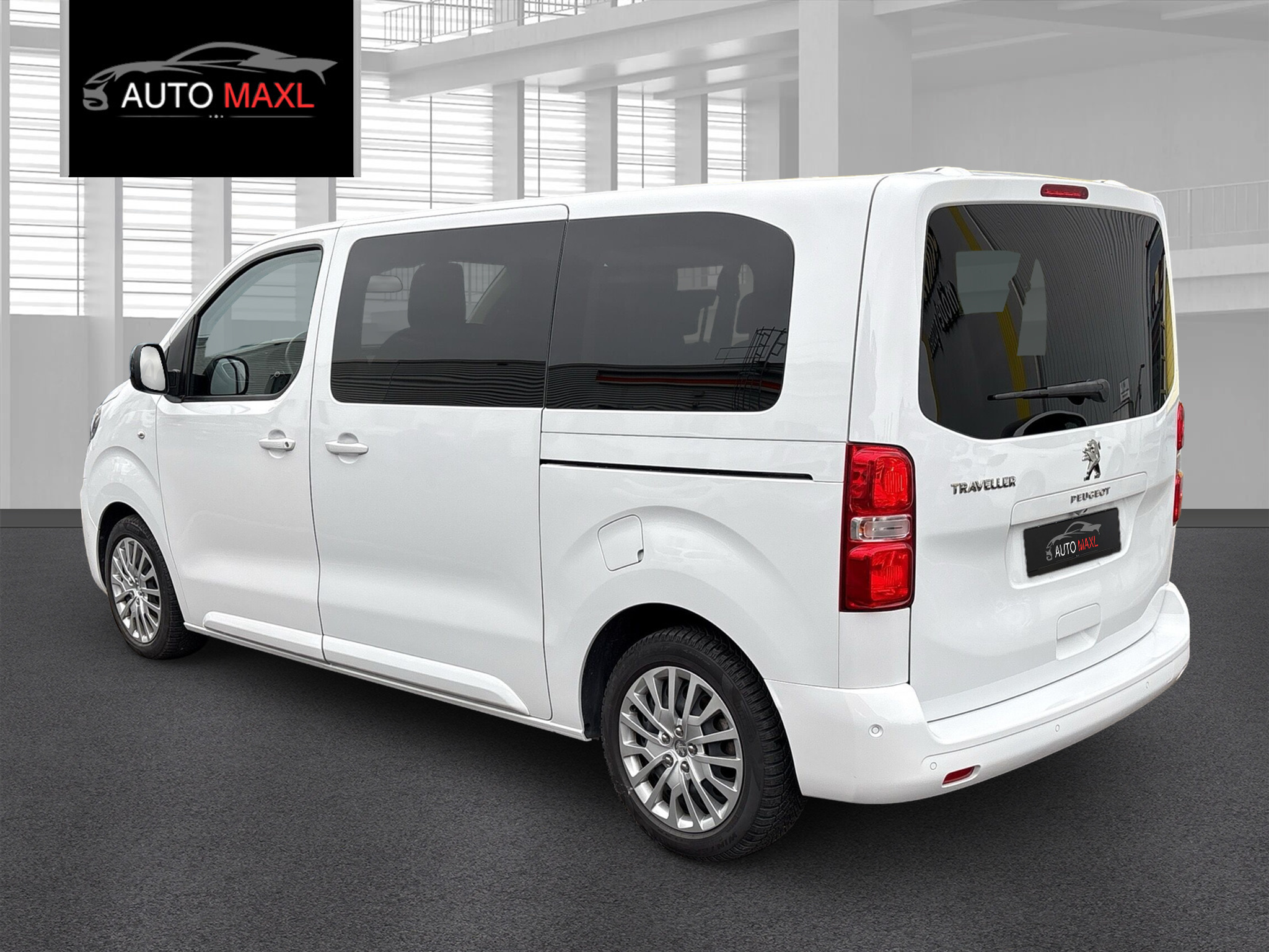 listing desktop thumbnail image 2