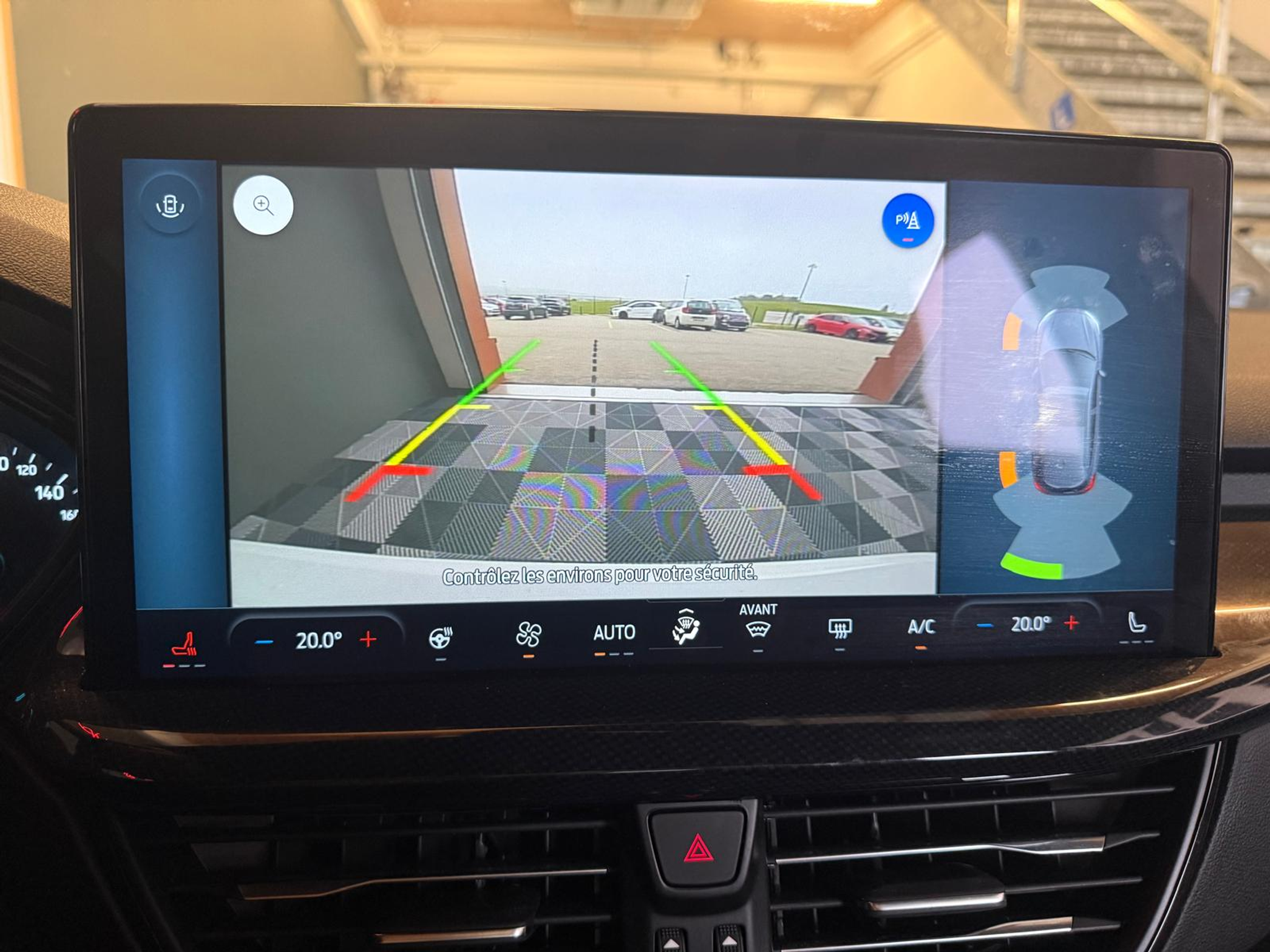 listing desktop thumbnail image 22