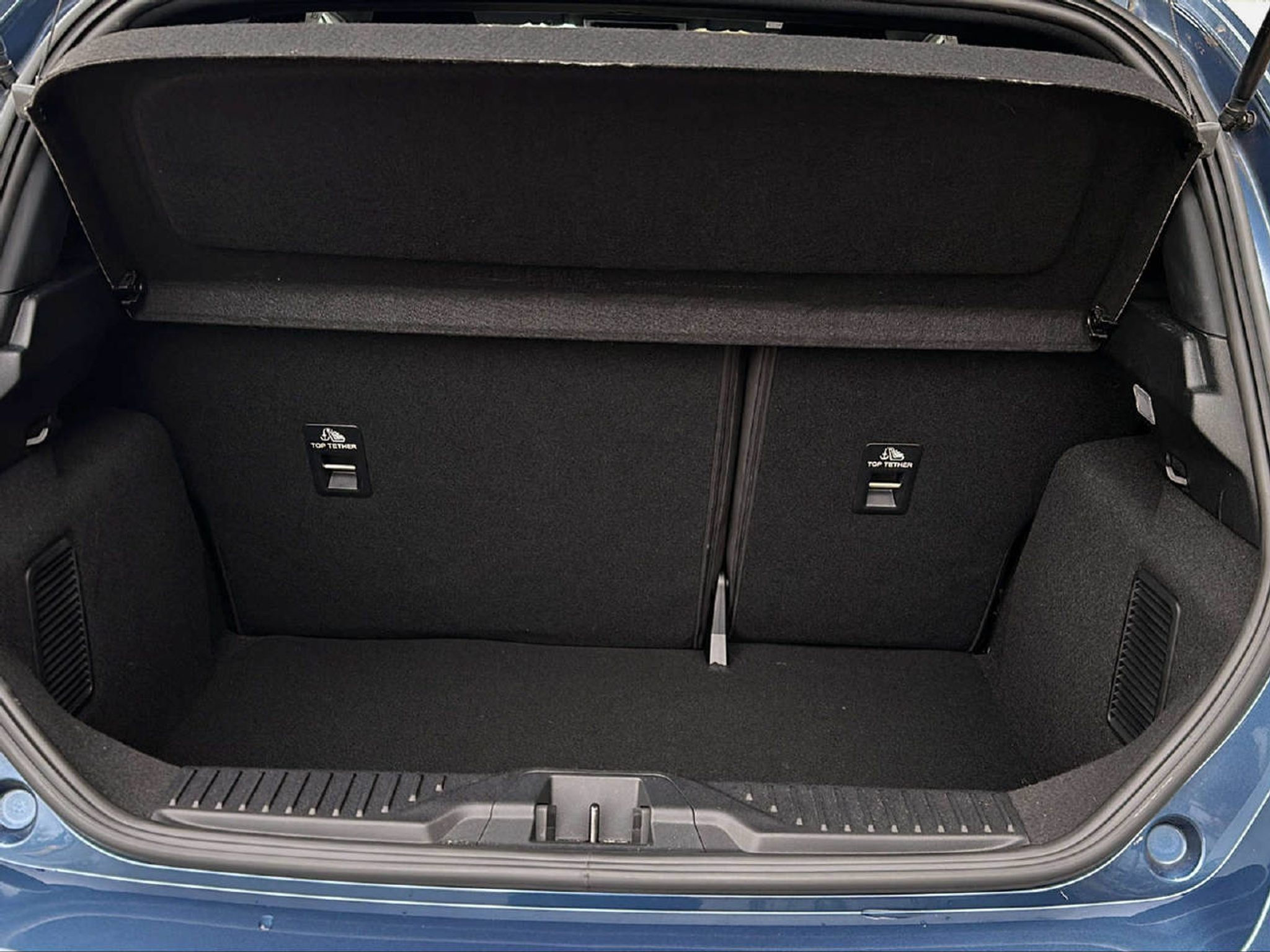 listing desktop thumbnail image 13