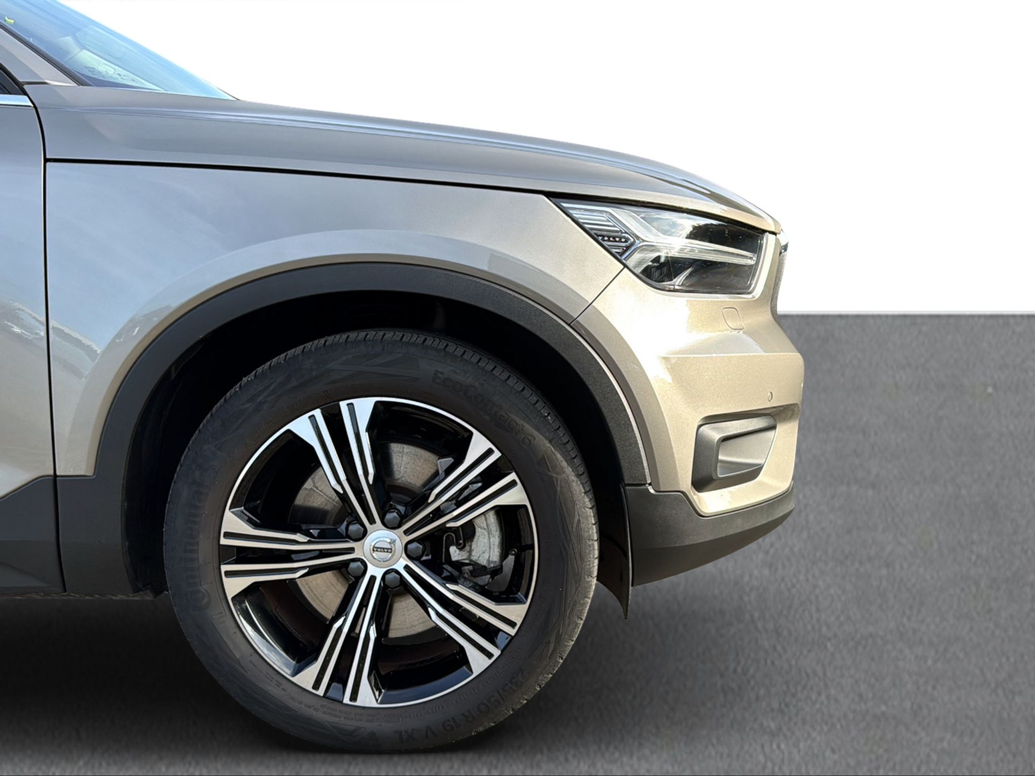 listing desktop thumbnail image 9