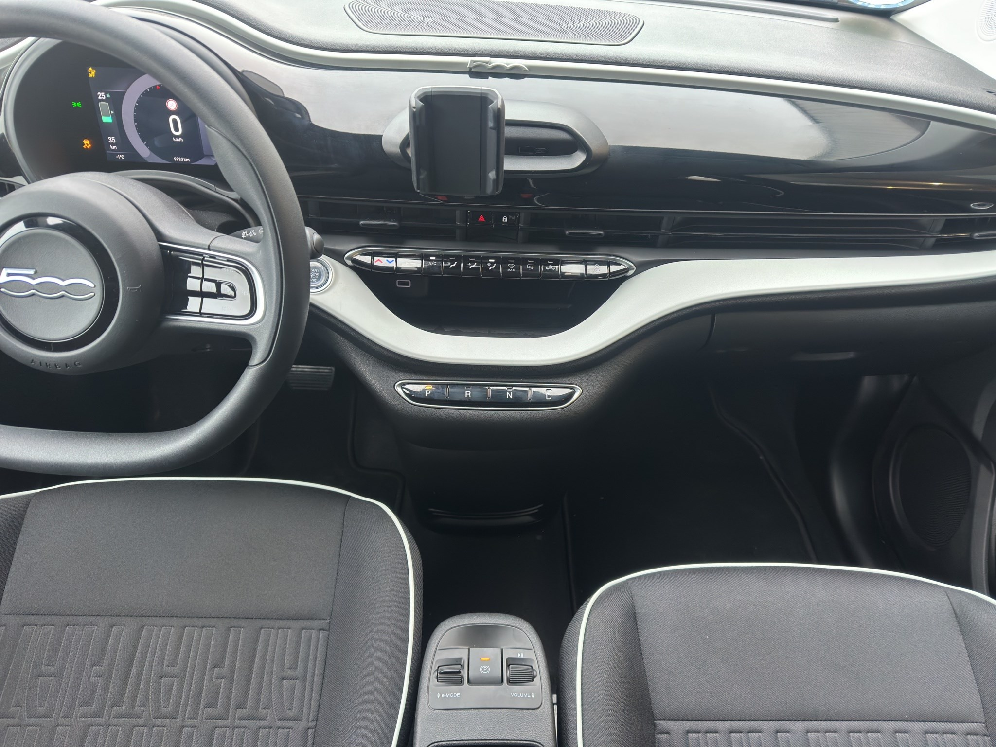 listing desktop thumbnail image 15