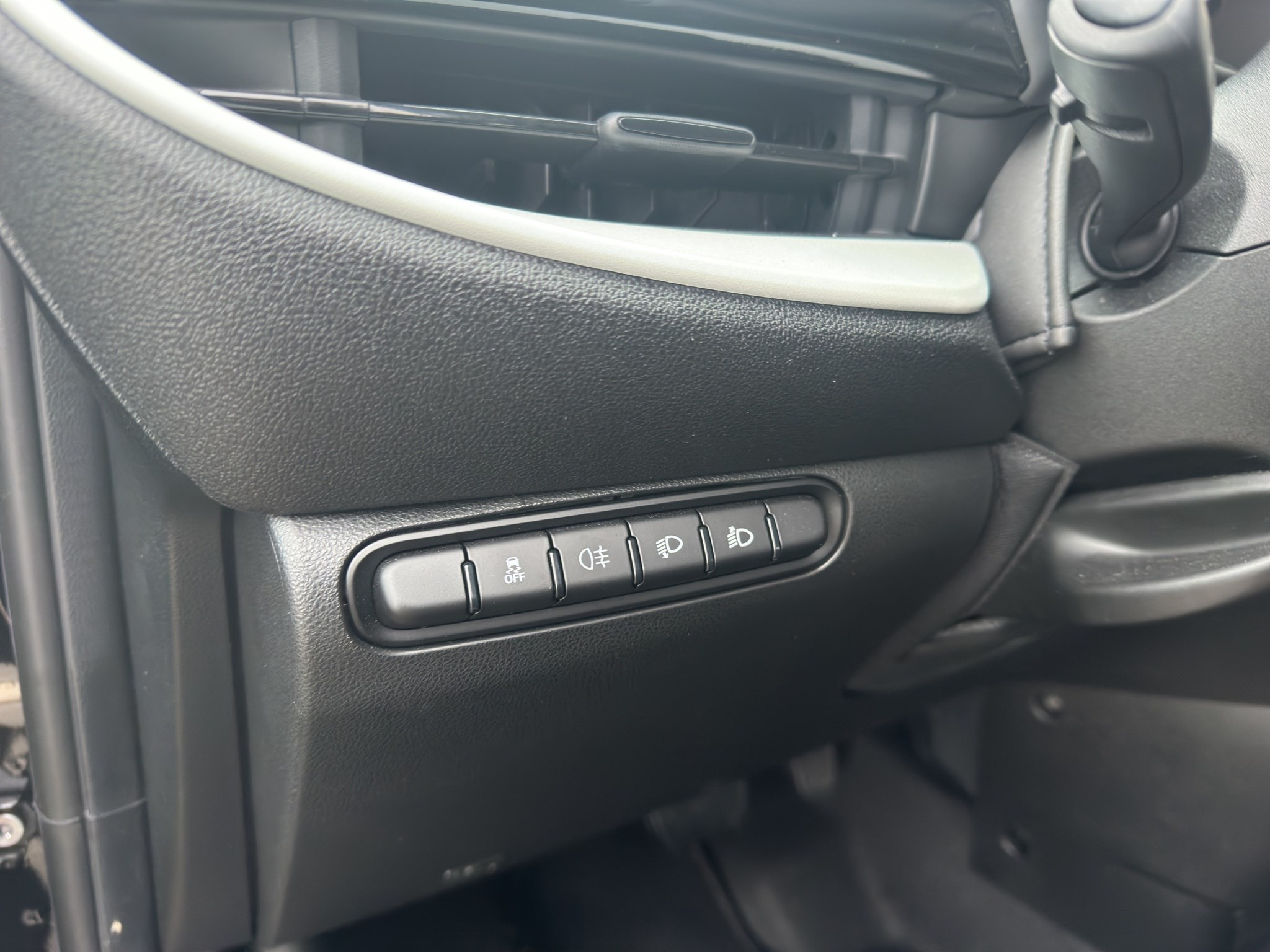 listing desktop thumbnail image 21