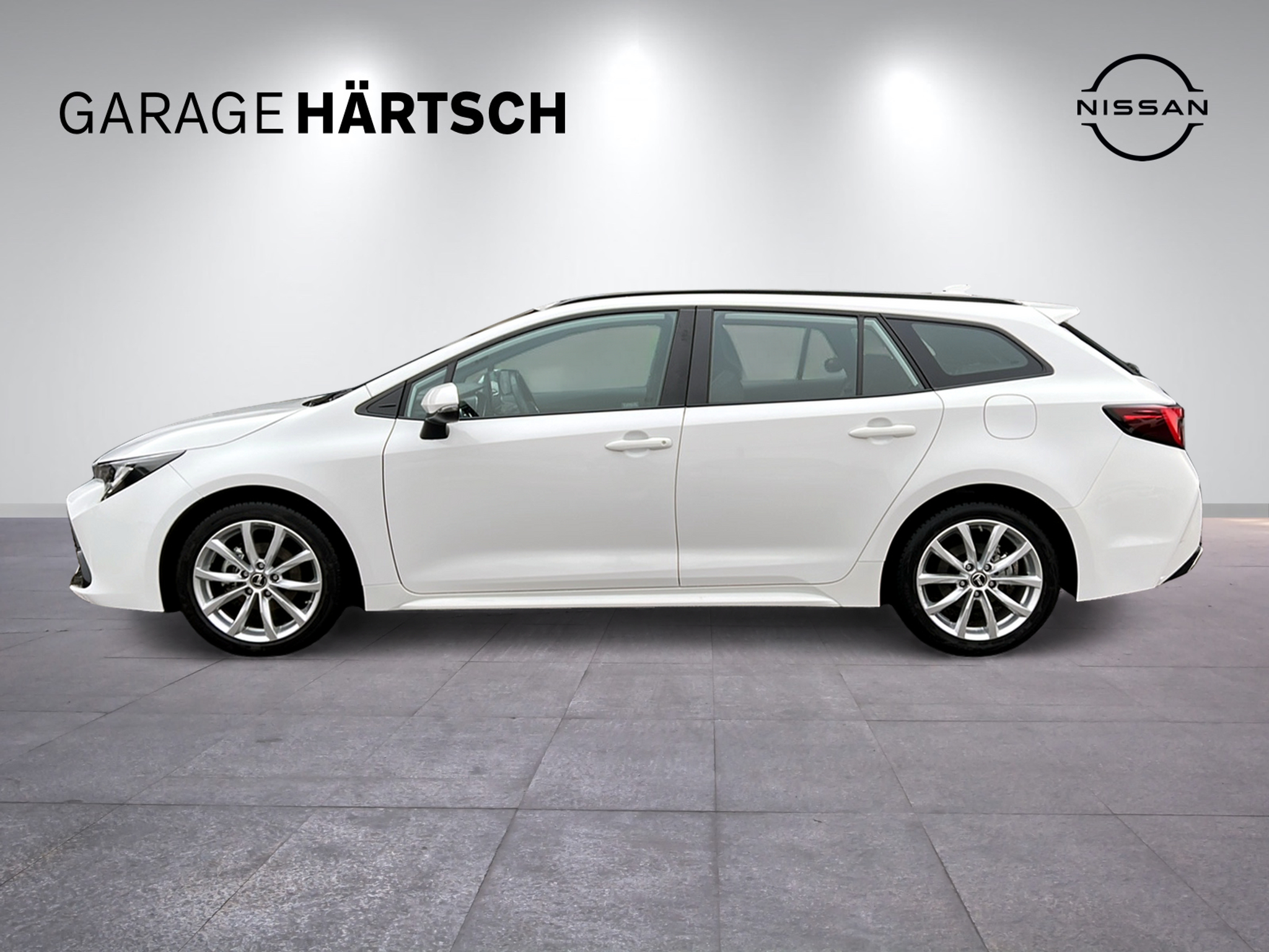 listing desktop thumbnail image 1