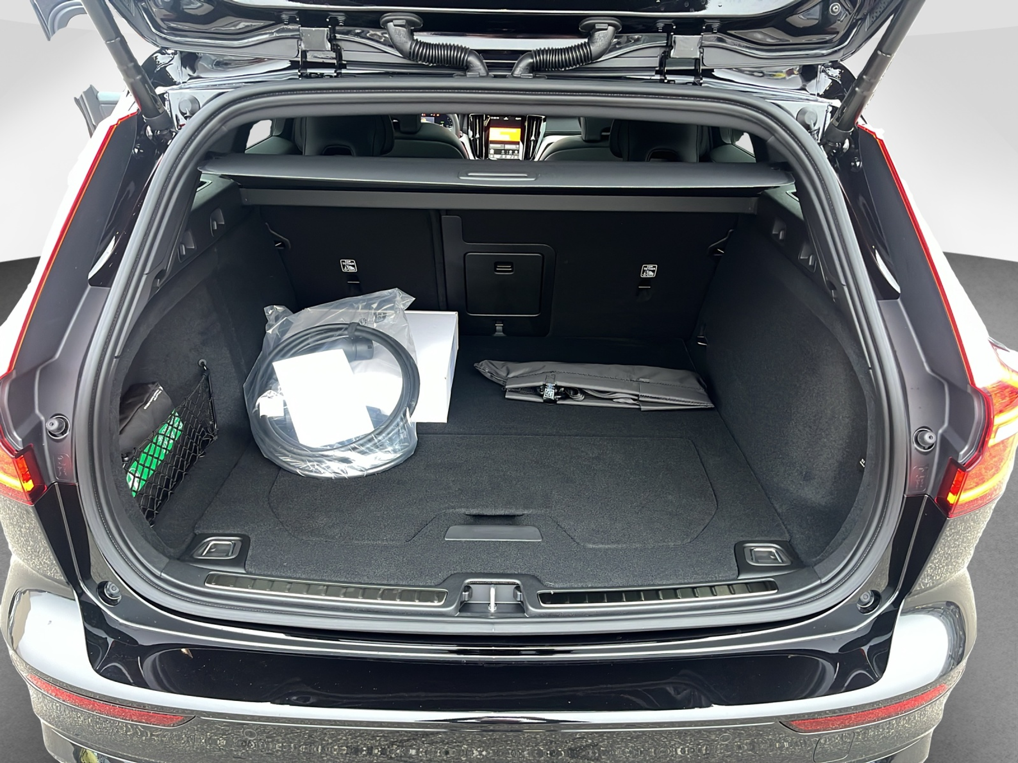 listing desktop thumbnail image 15