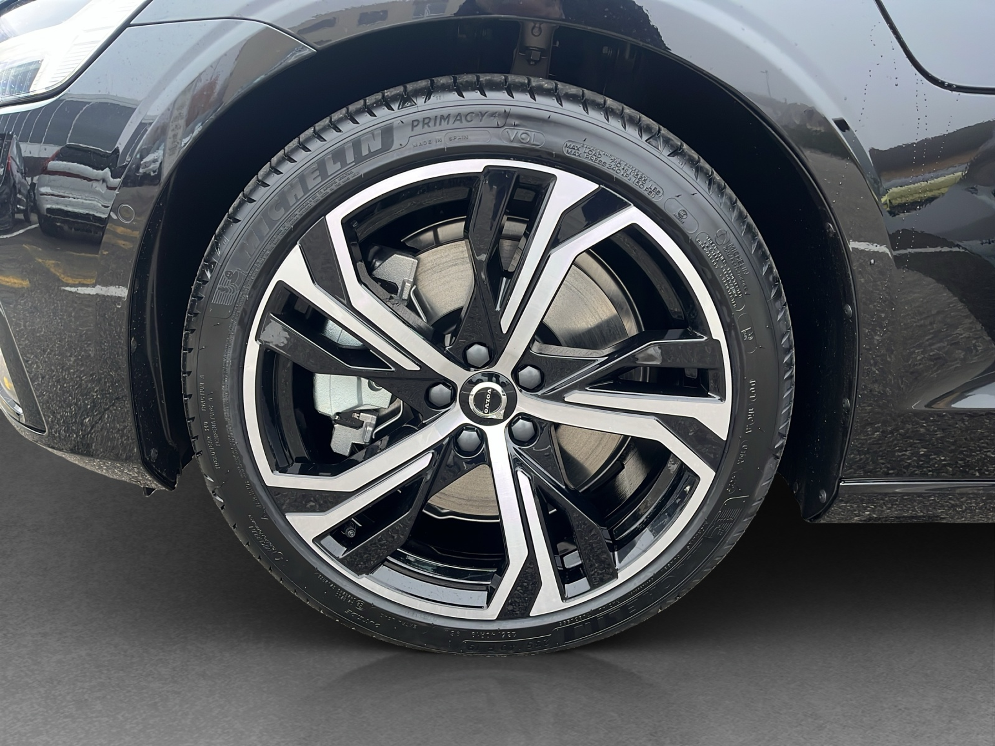 listing desktop thumbnail image 19