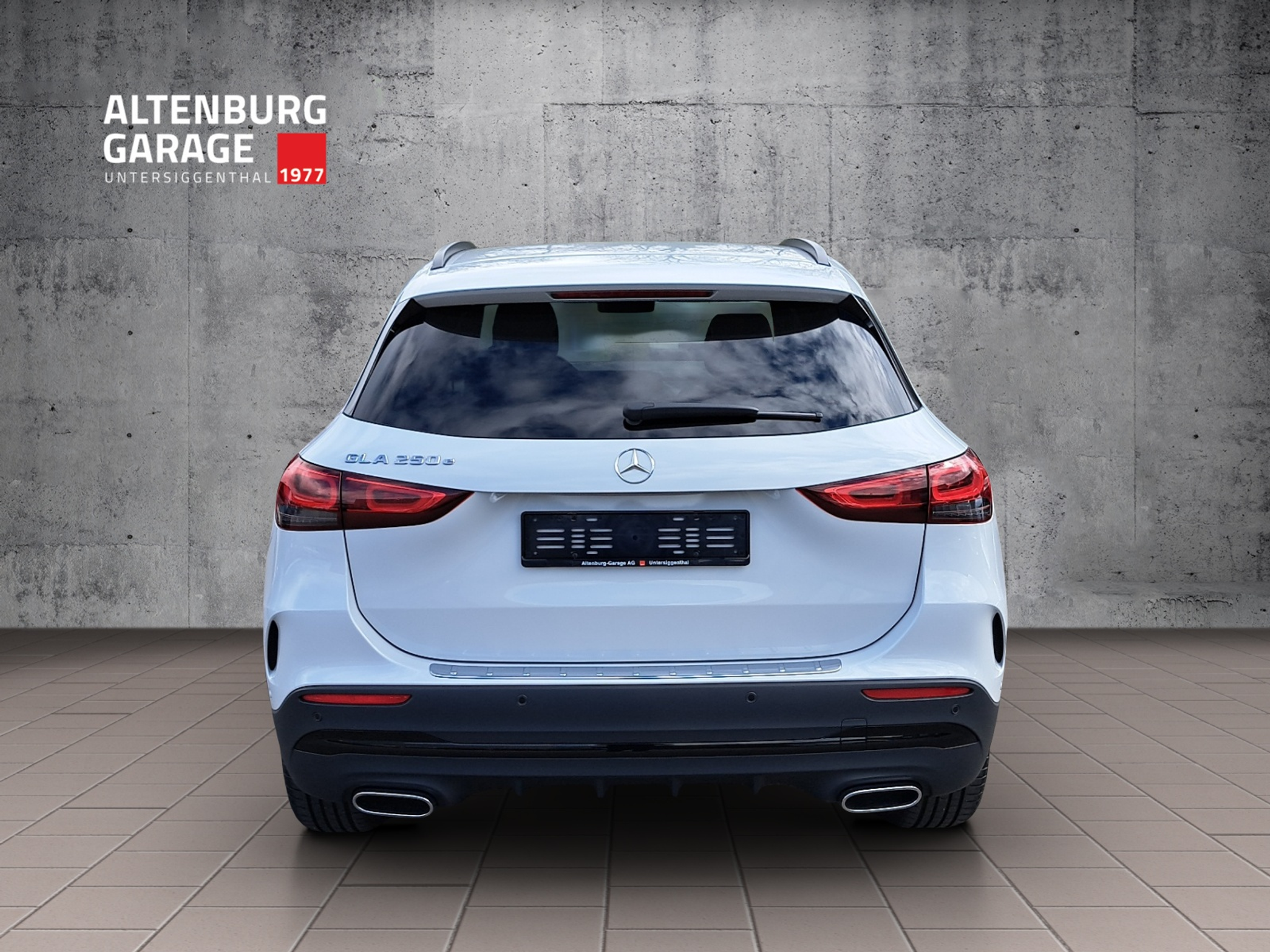 listing desktop thumbnail image 3