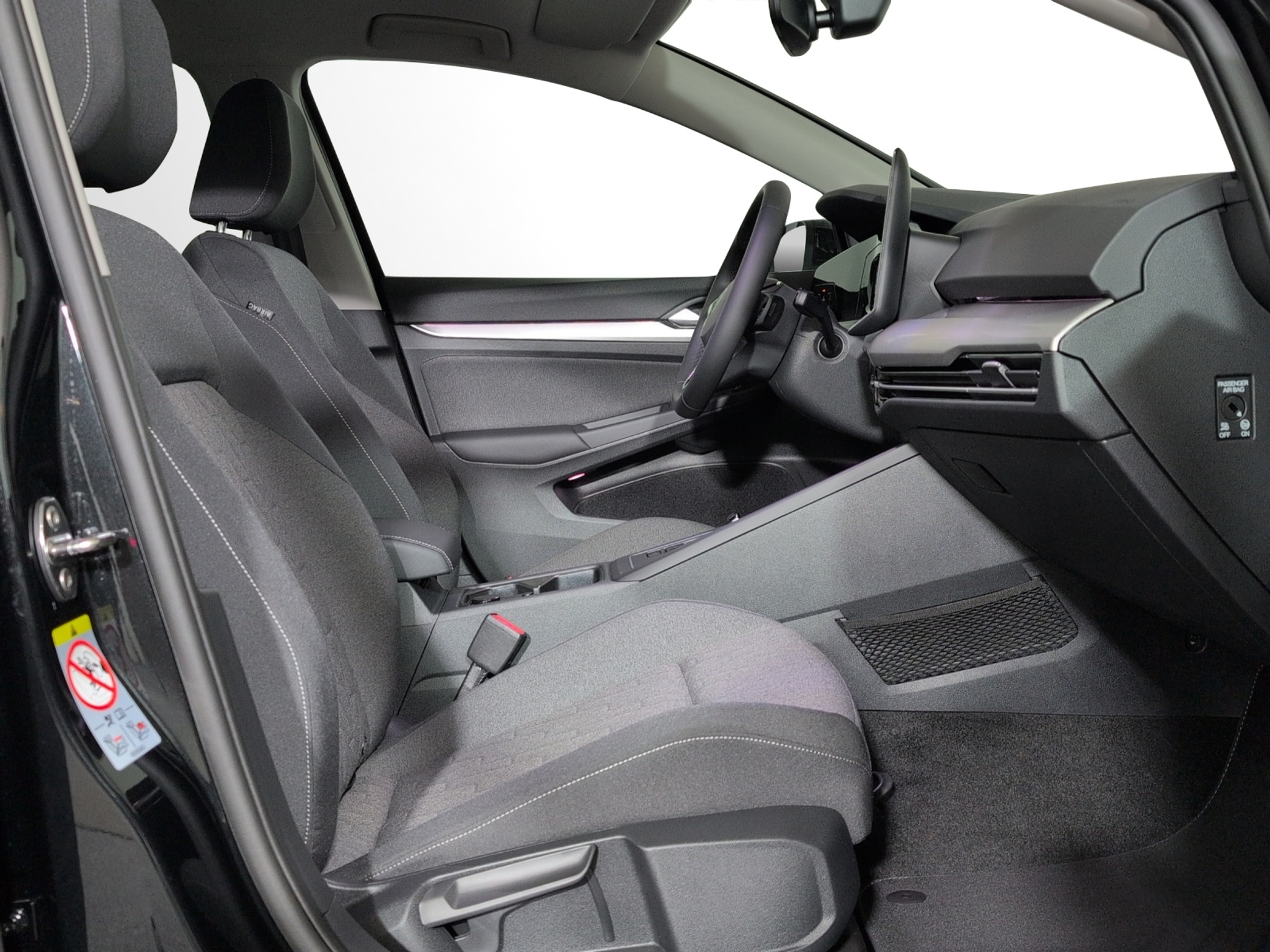 listing desktop thumbnail image 6