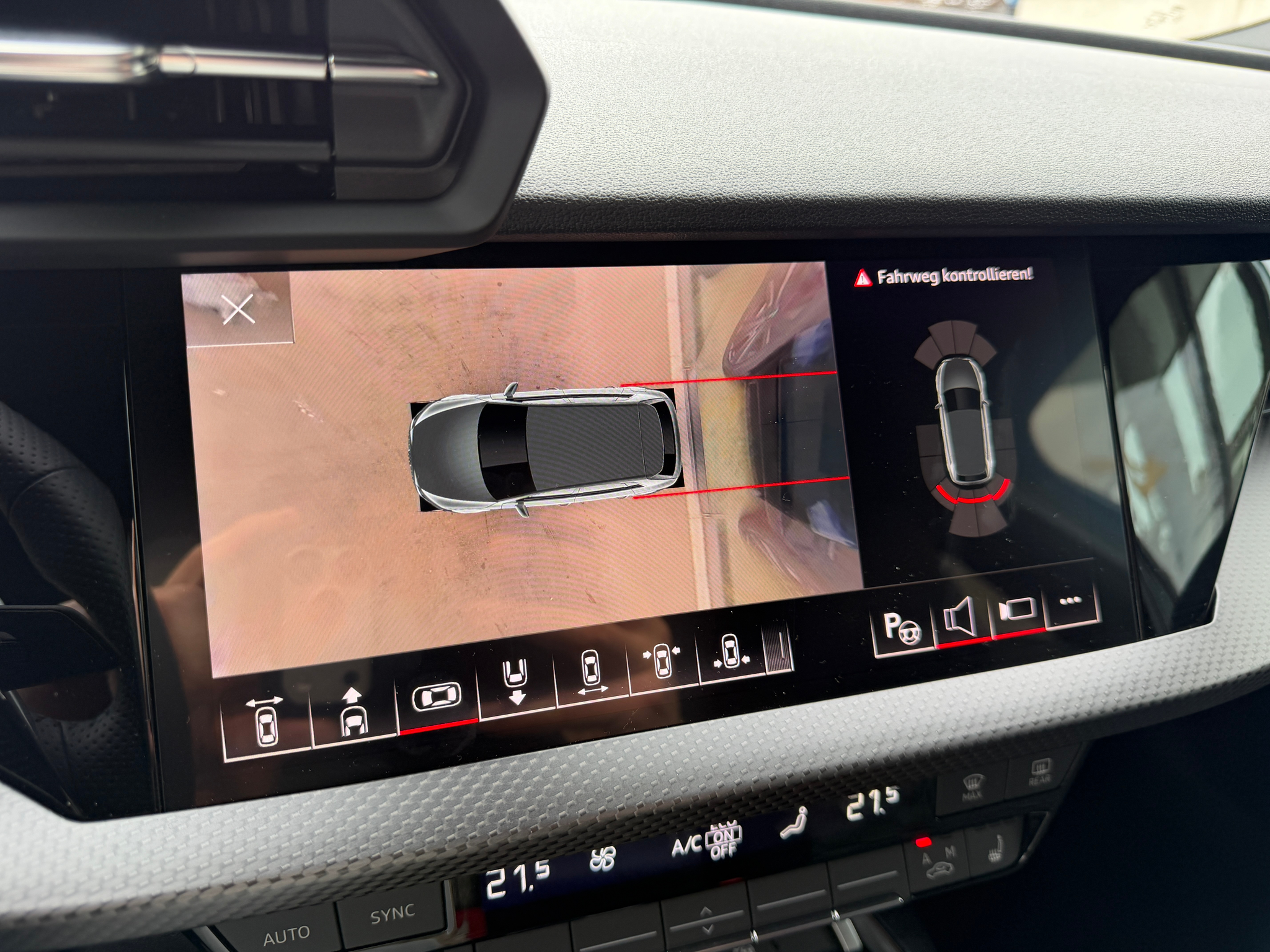 listing desktop thumbnail image 13