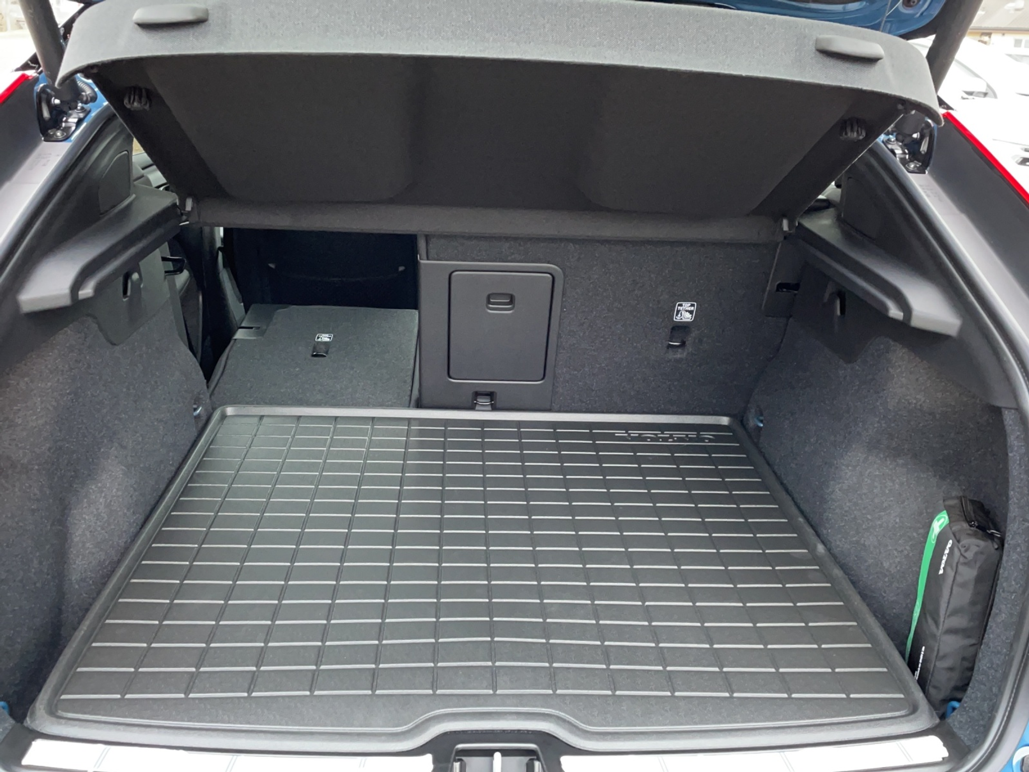 listing desktop thumbnail image 11