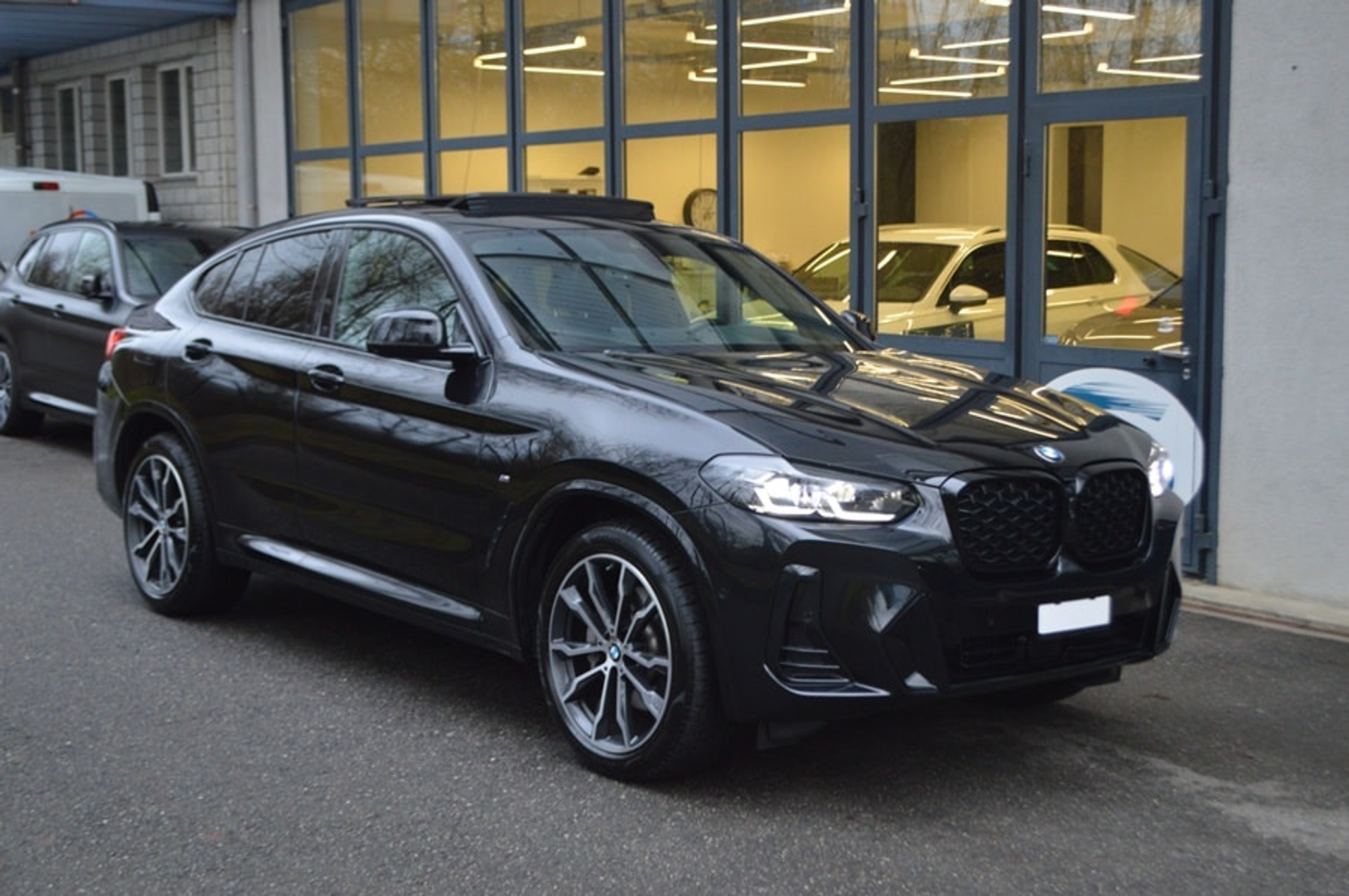 listing desktop thumbnail image 14