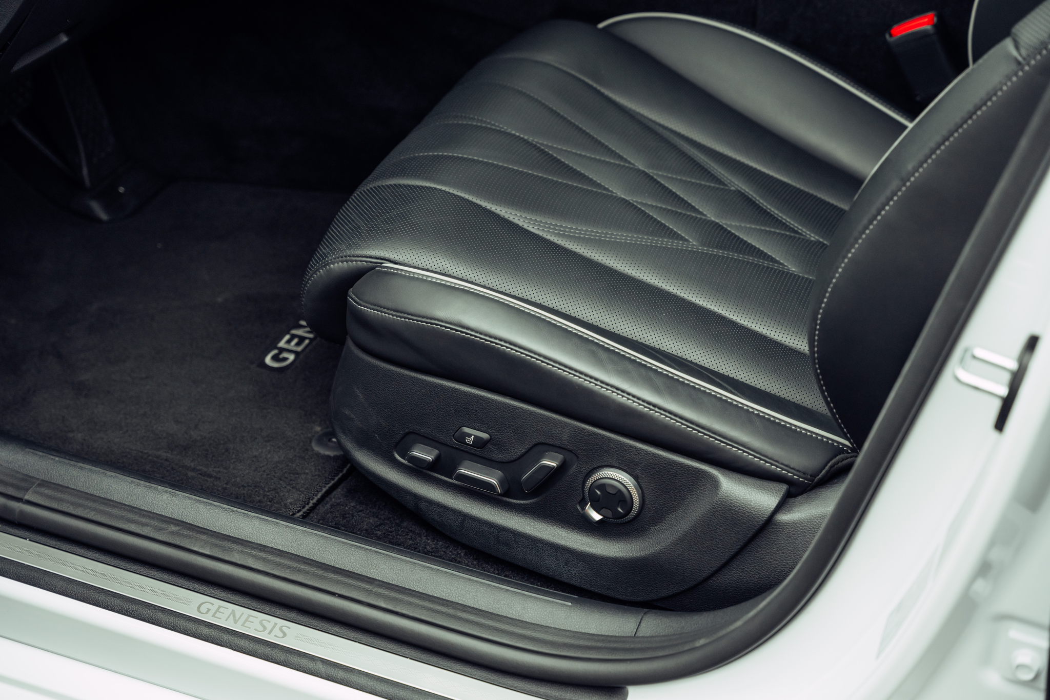 listing desktop thumbnail image 16