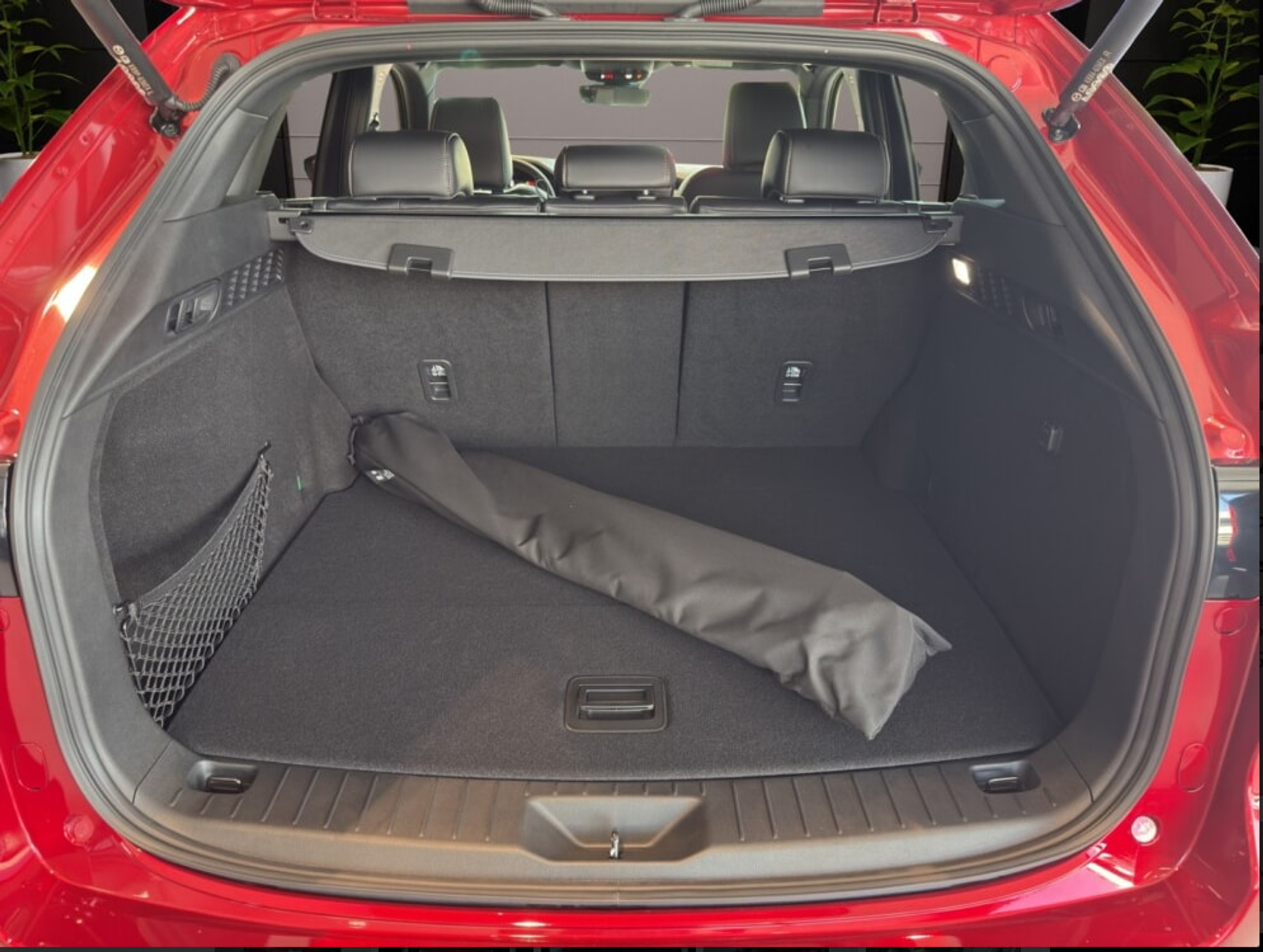 listing desktop thumbnail image 10