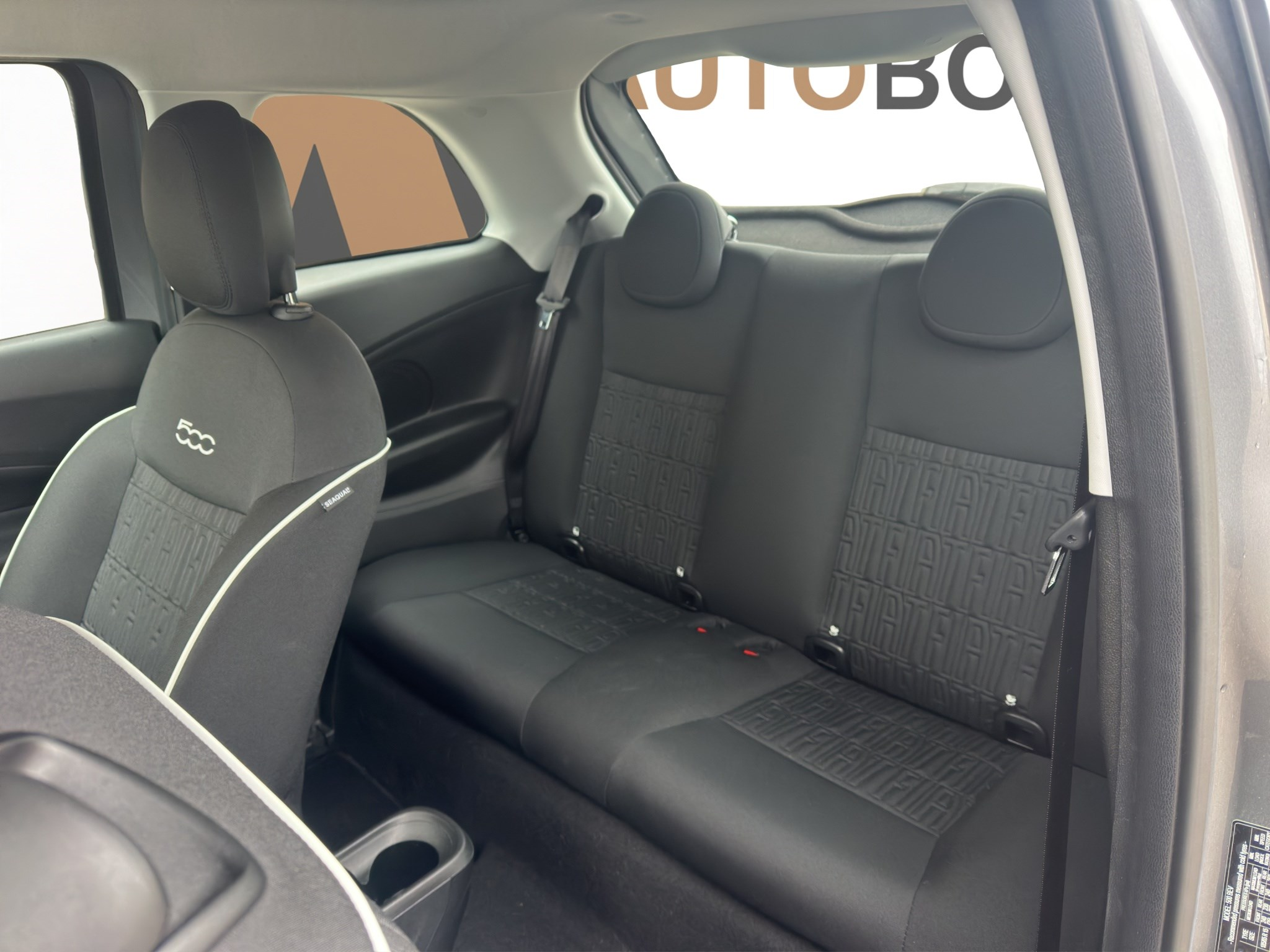 listing desktop thumbnail image 12