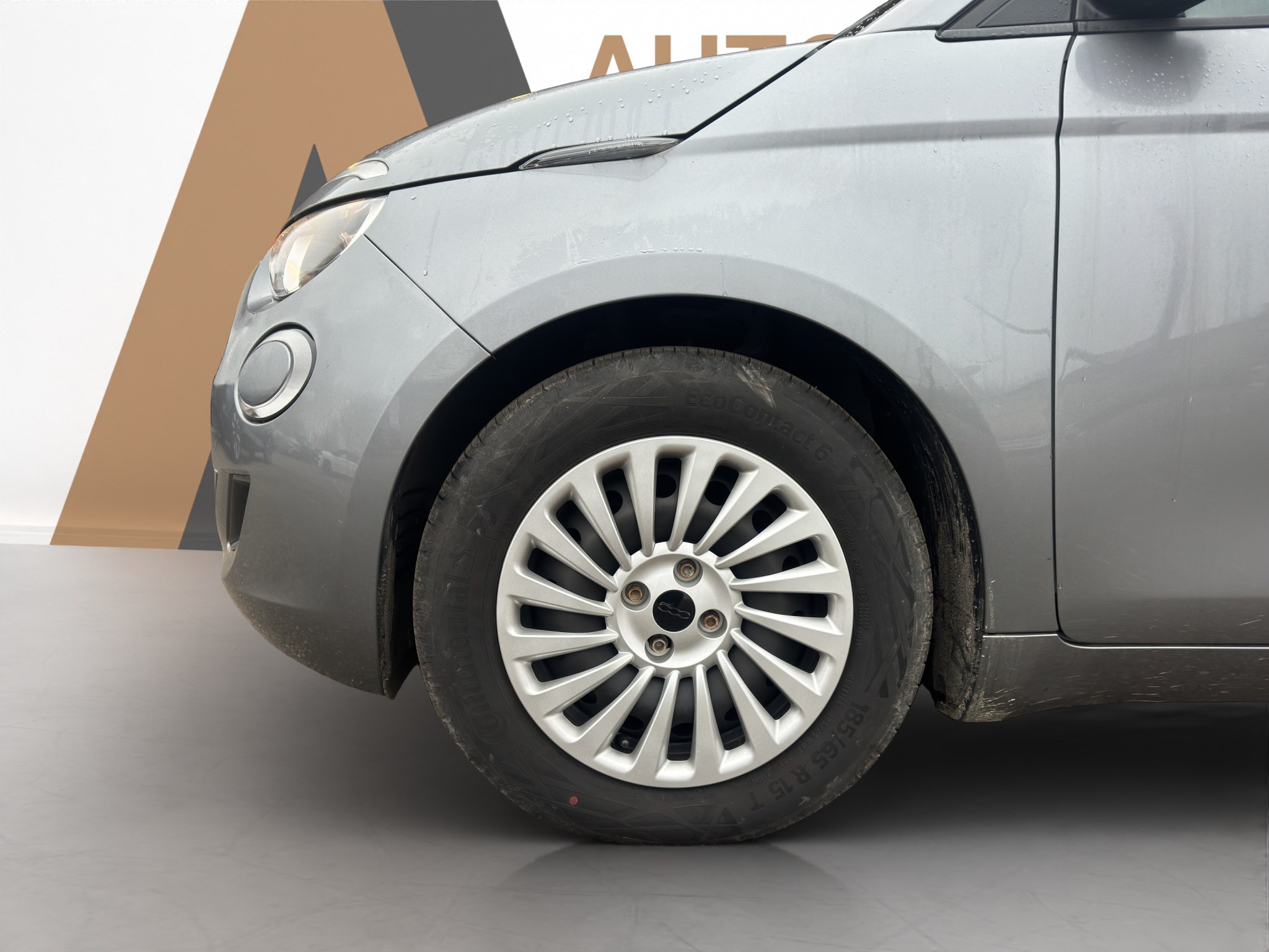 listing desktop thumbnail image 18