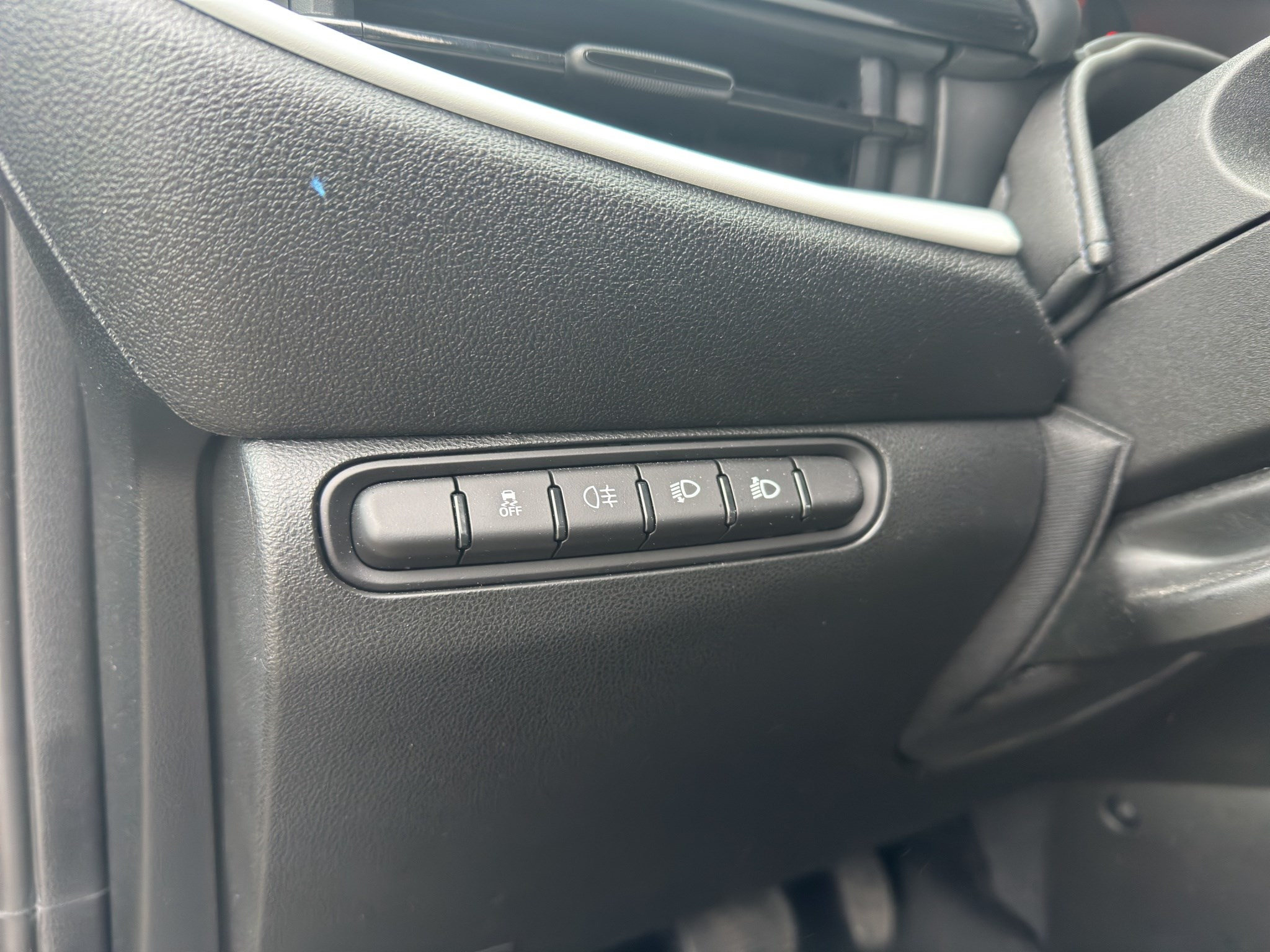 listing desktop thumbnail image 21