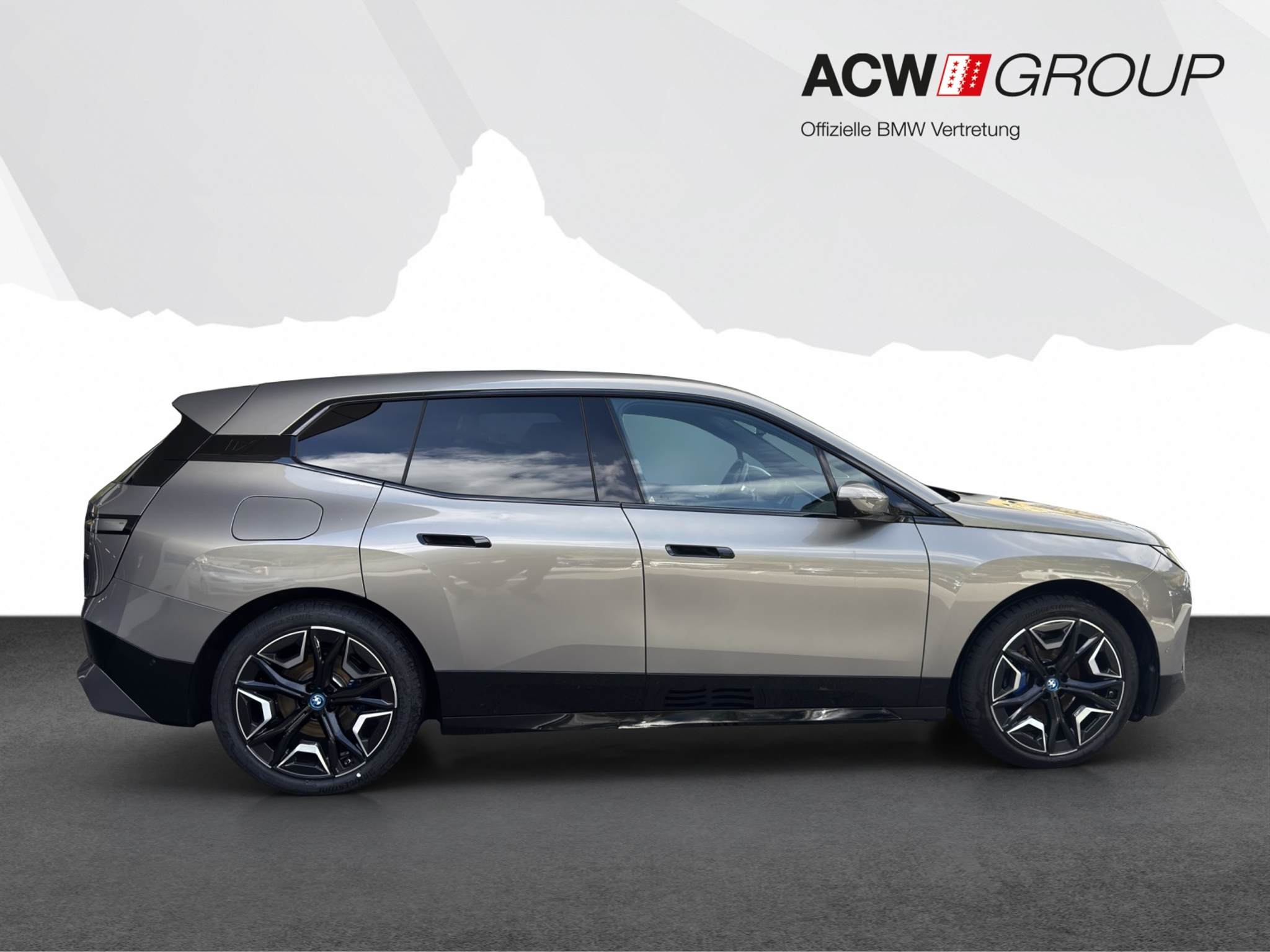 listing desktop thumbnail image 5