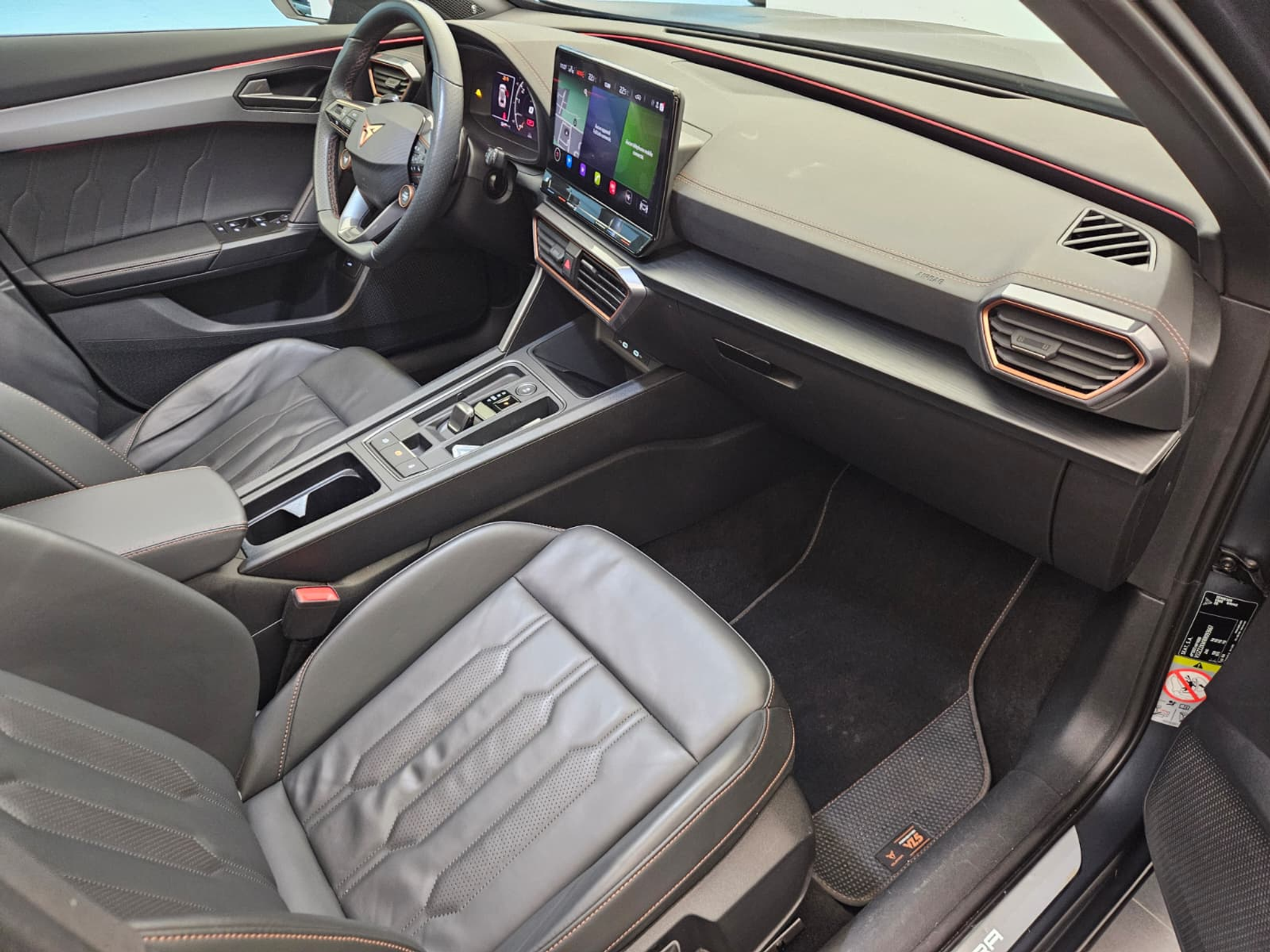 listing desktop thumbnail image 11