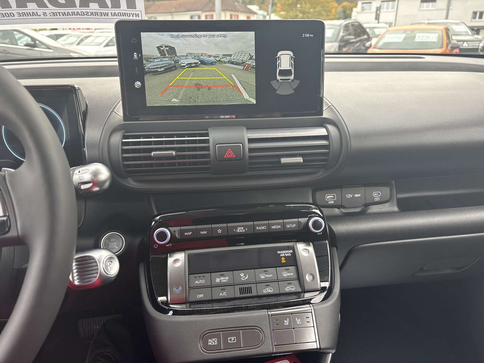 listing desktop thumbnail image 8