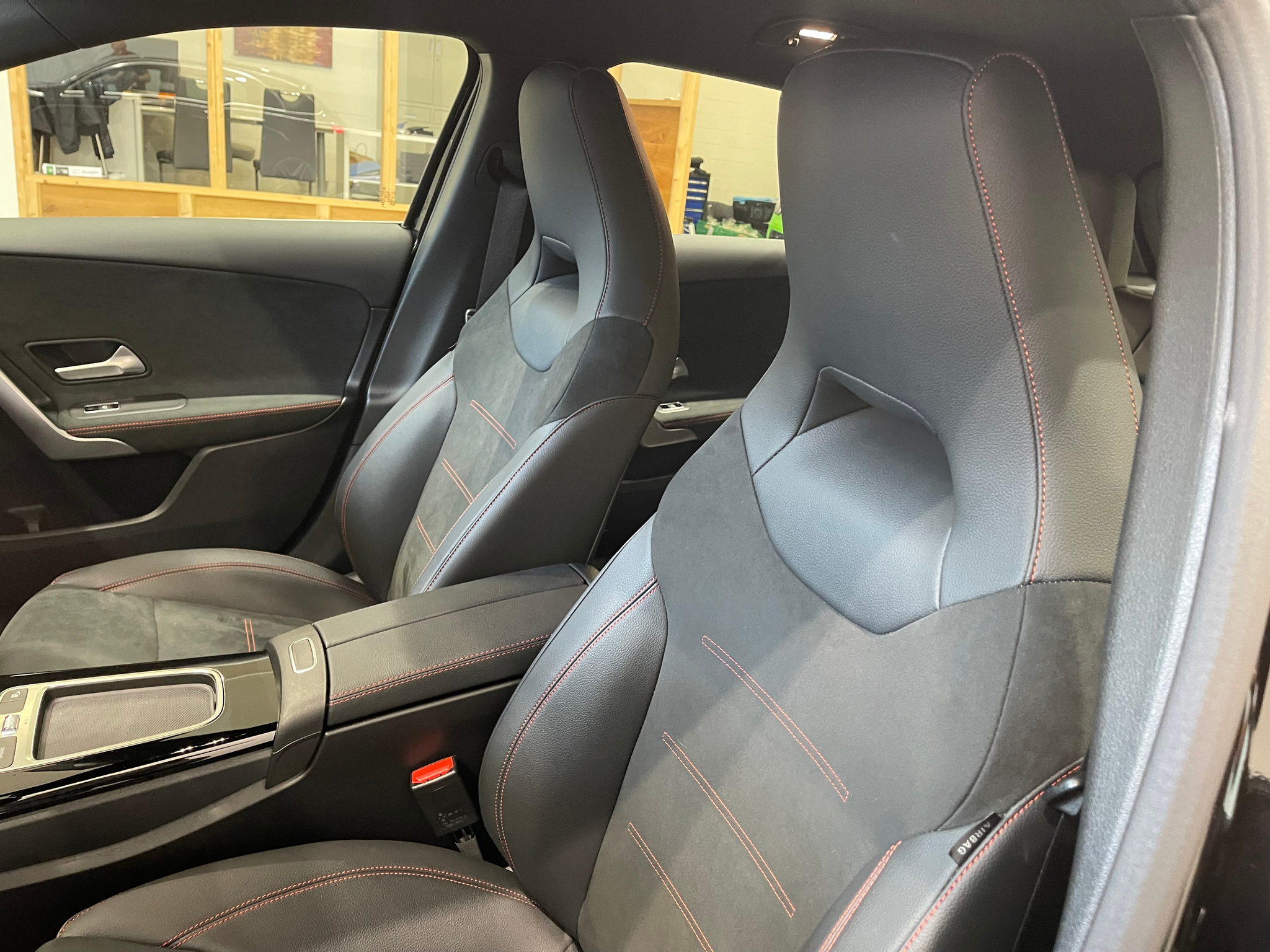 listing desktop thumbnail image 9