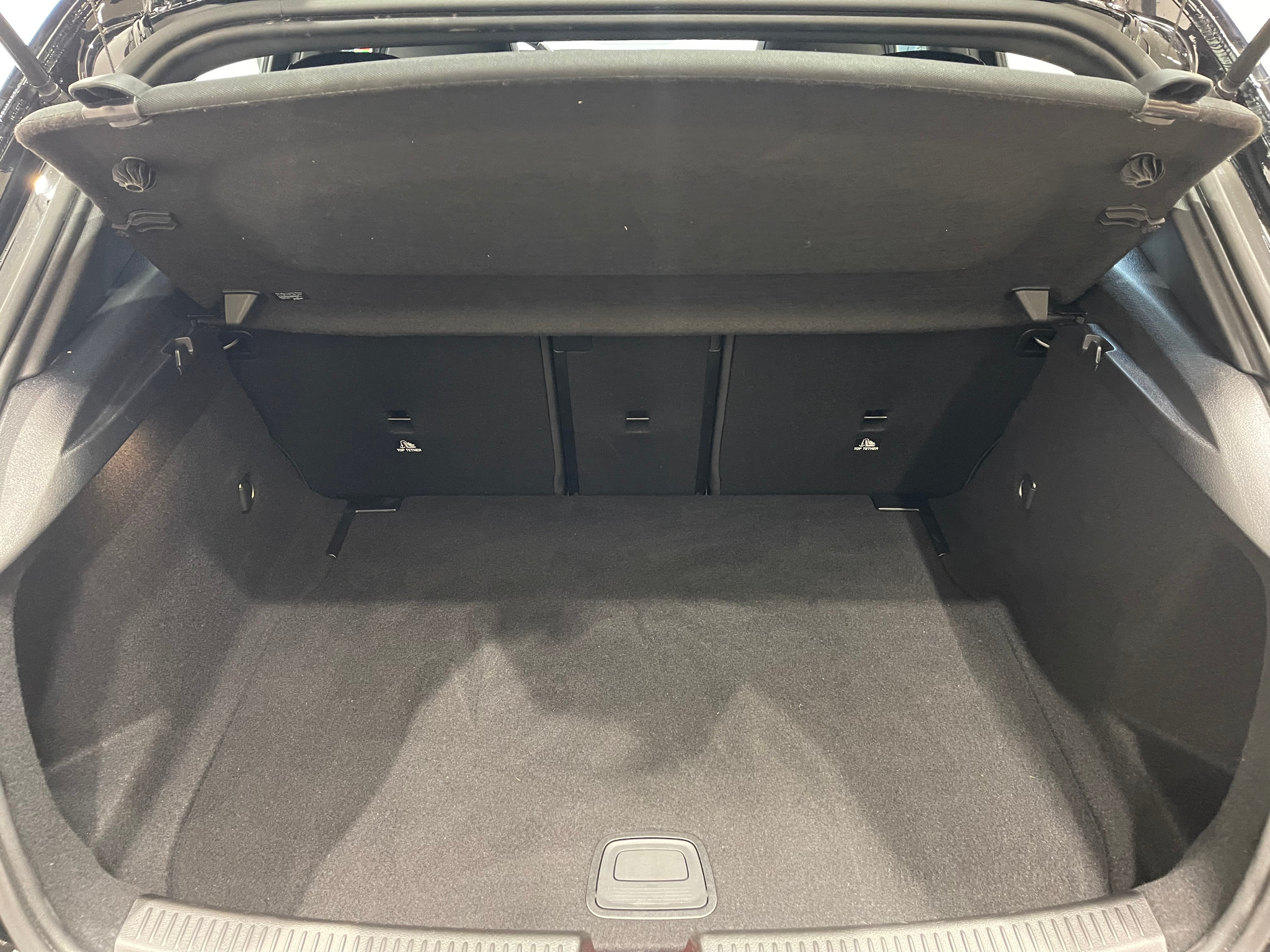 listing desktop thumbnail image 12