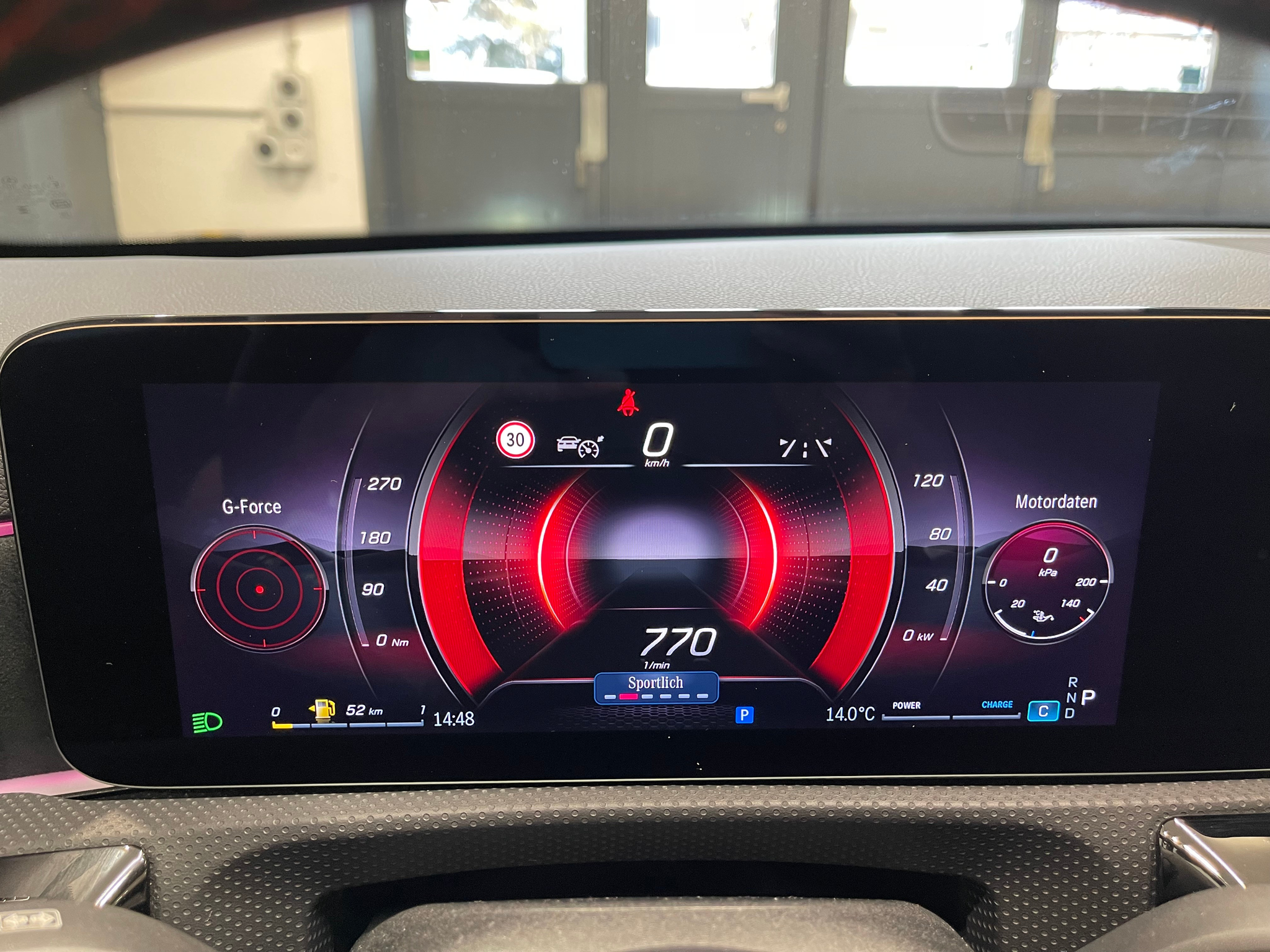 listing desktop thumbnail image 25