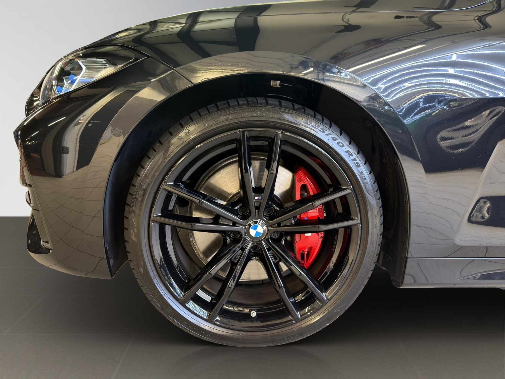 listing desktop thumbnail image 16