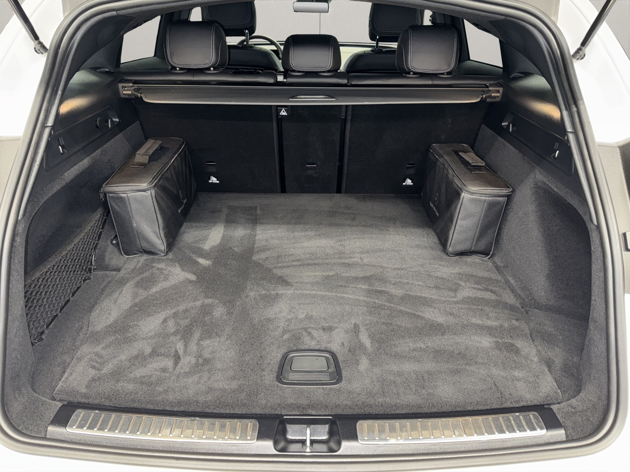 listing desktop thumbnail image 15