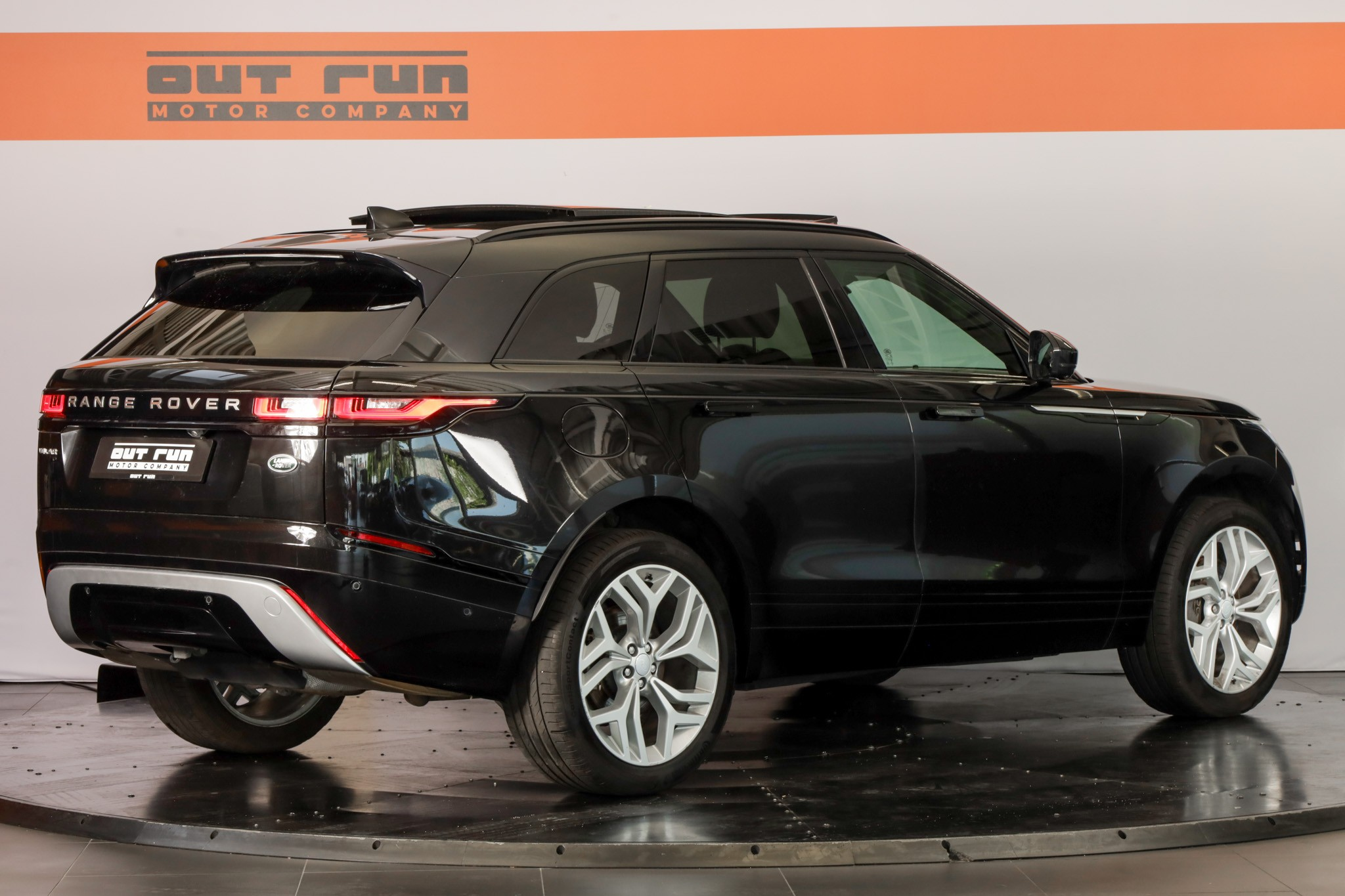 listing desktop thumbnail image 17