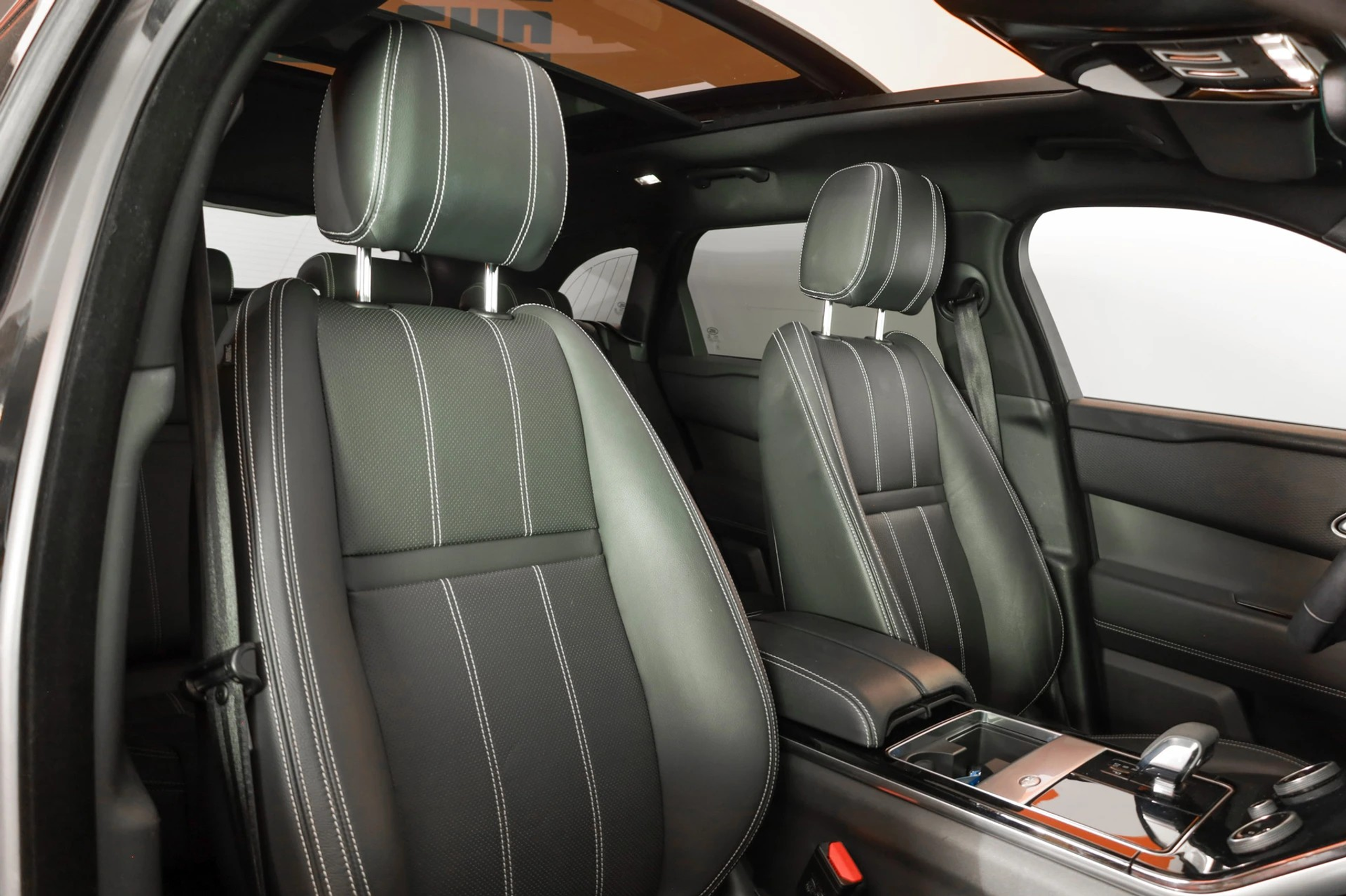 listing desktop thumbnail image 10