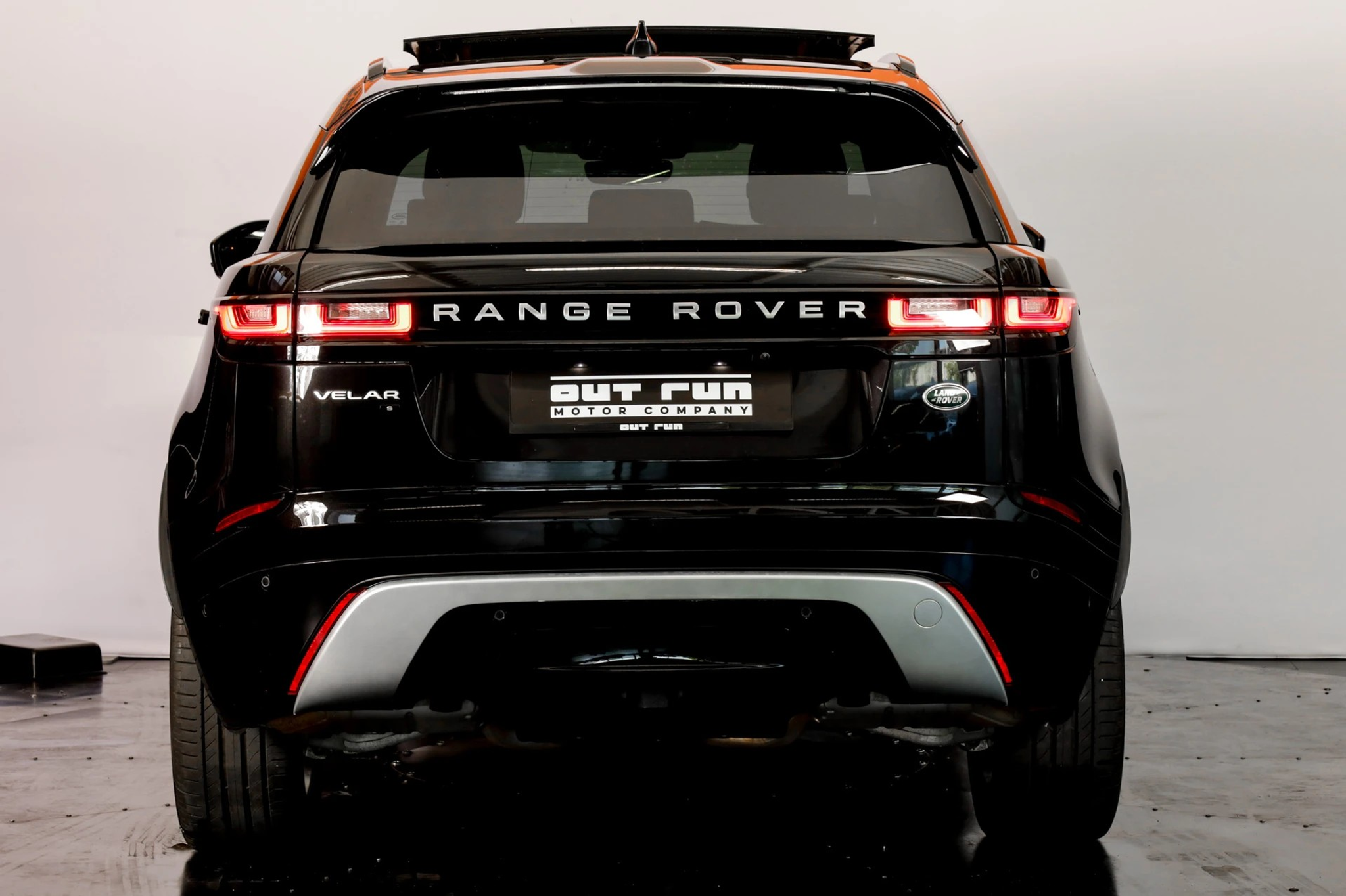 listing desktop thumbnail image 4