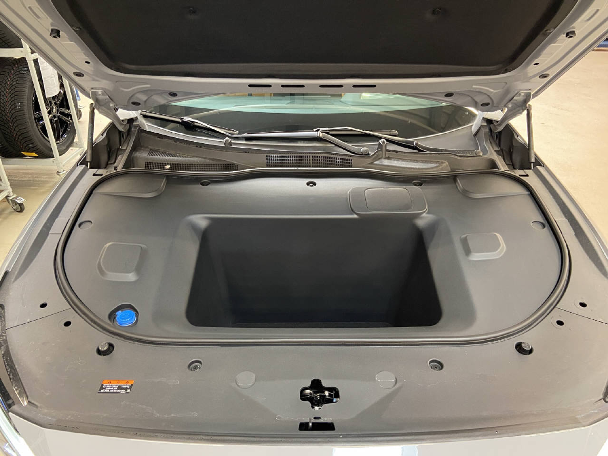 listing desktop thumbnail image 13