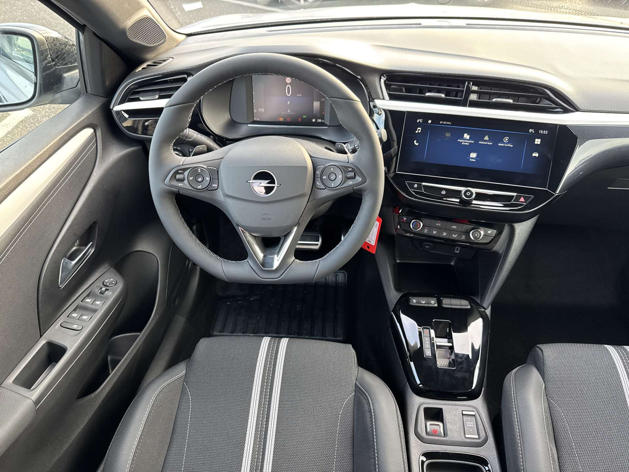 listing desktop thumbnail image 4