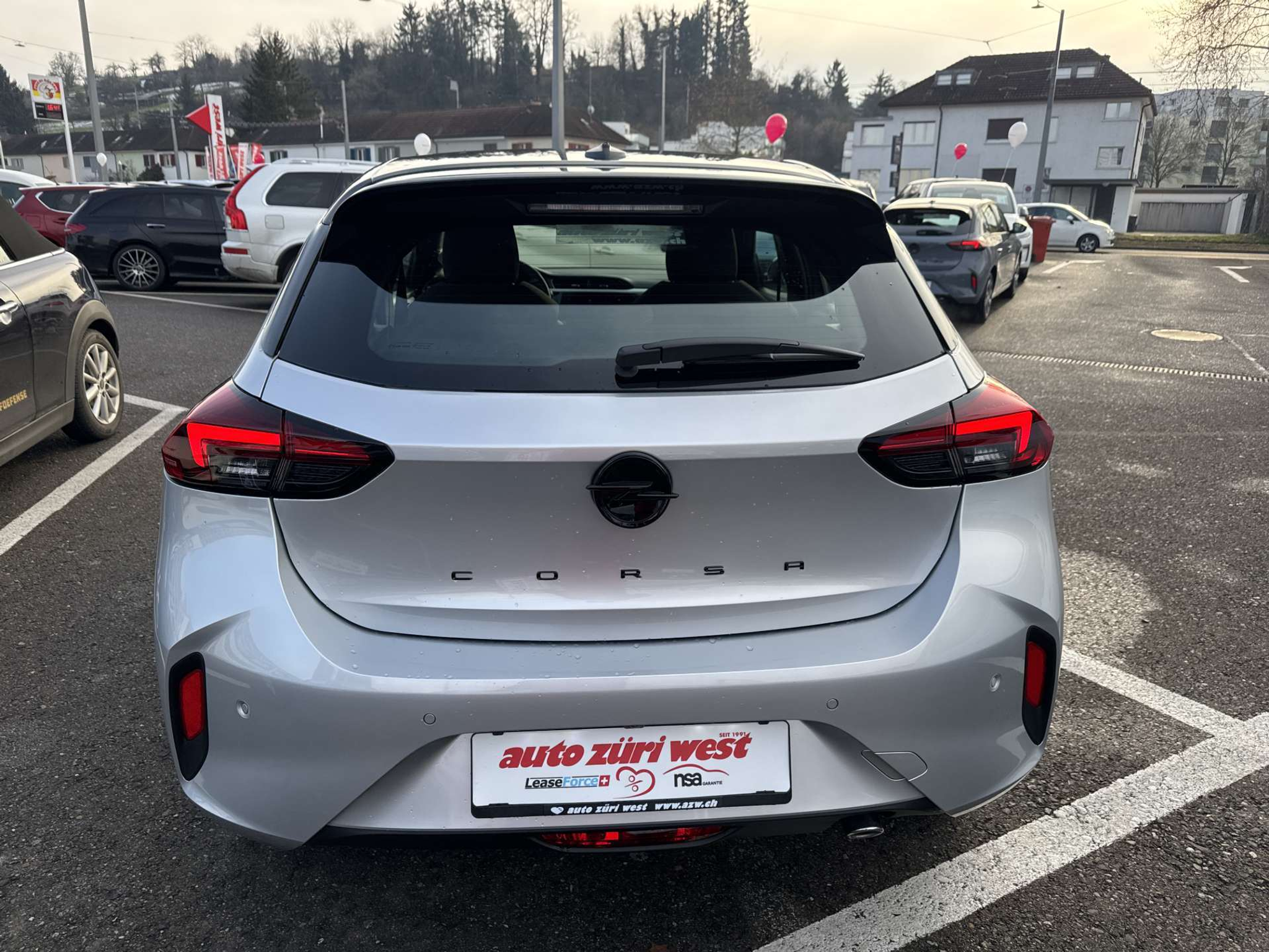 listing desktop thumbnail image 14