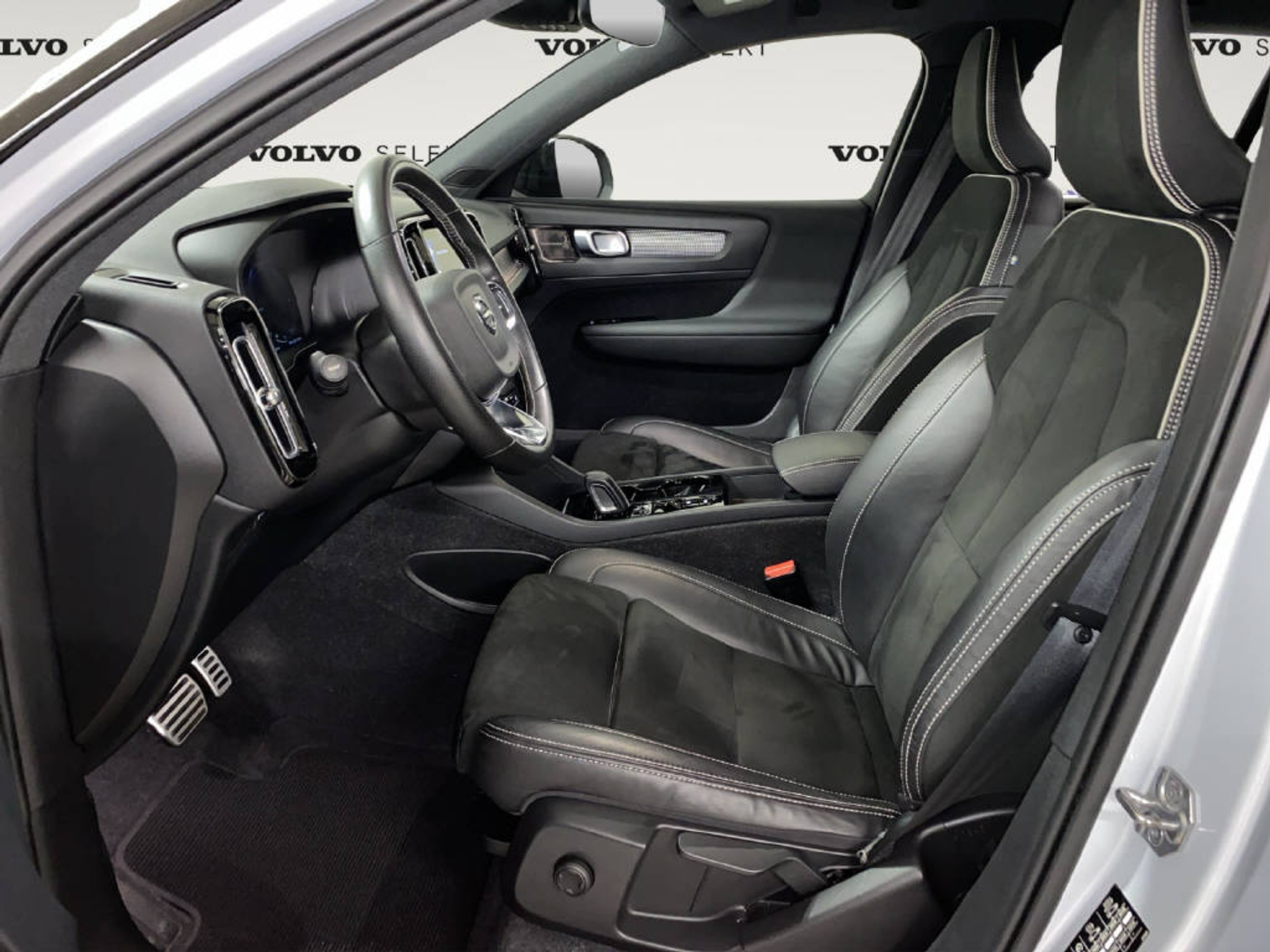 listing desktop thumbnail image 5