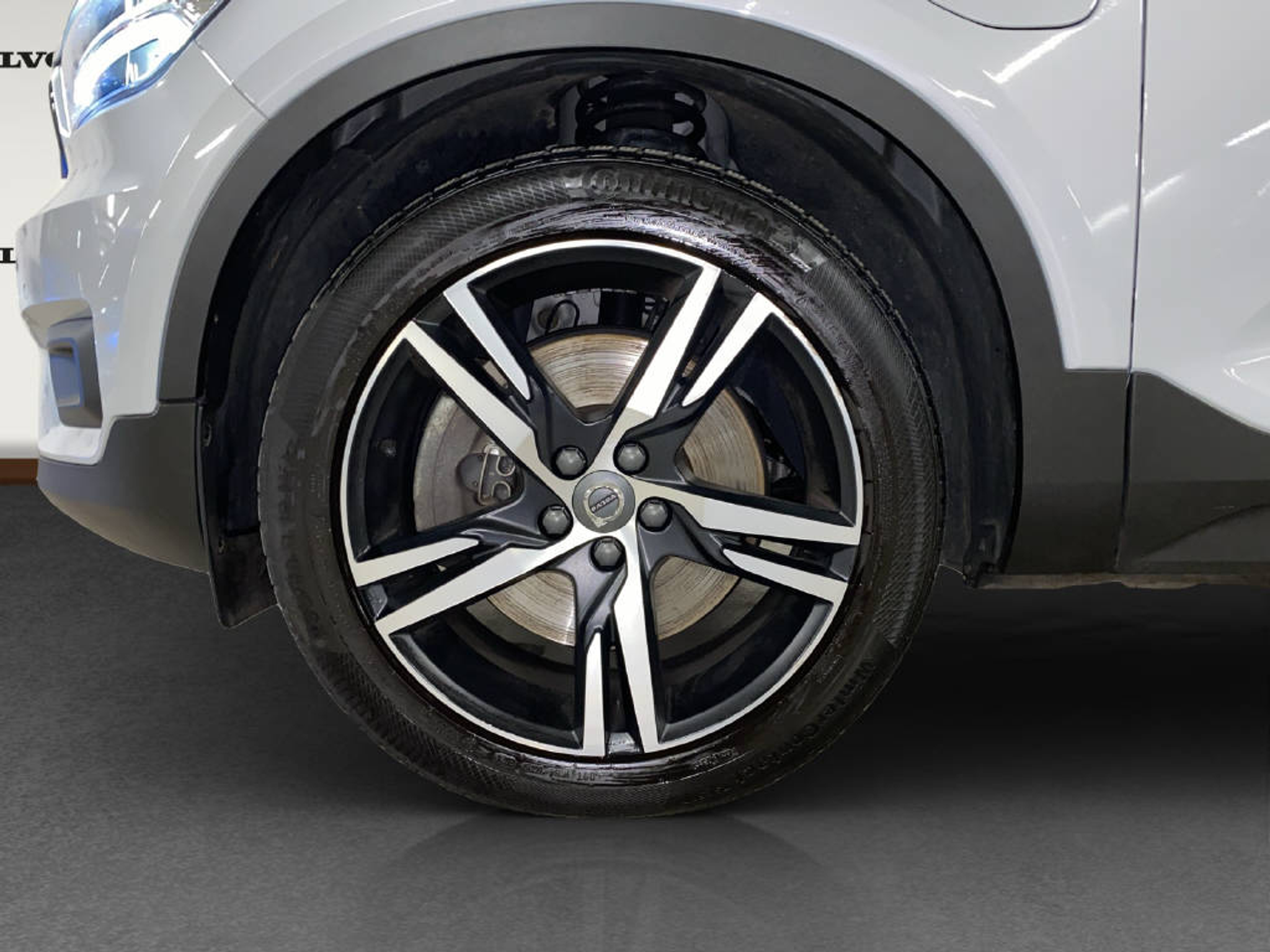 listing desktop thumbnail image 14