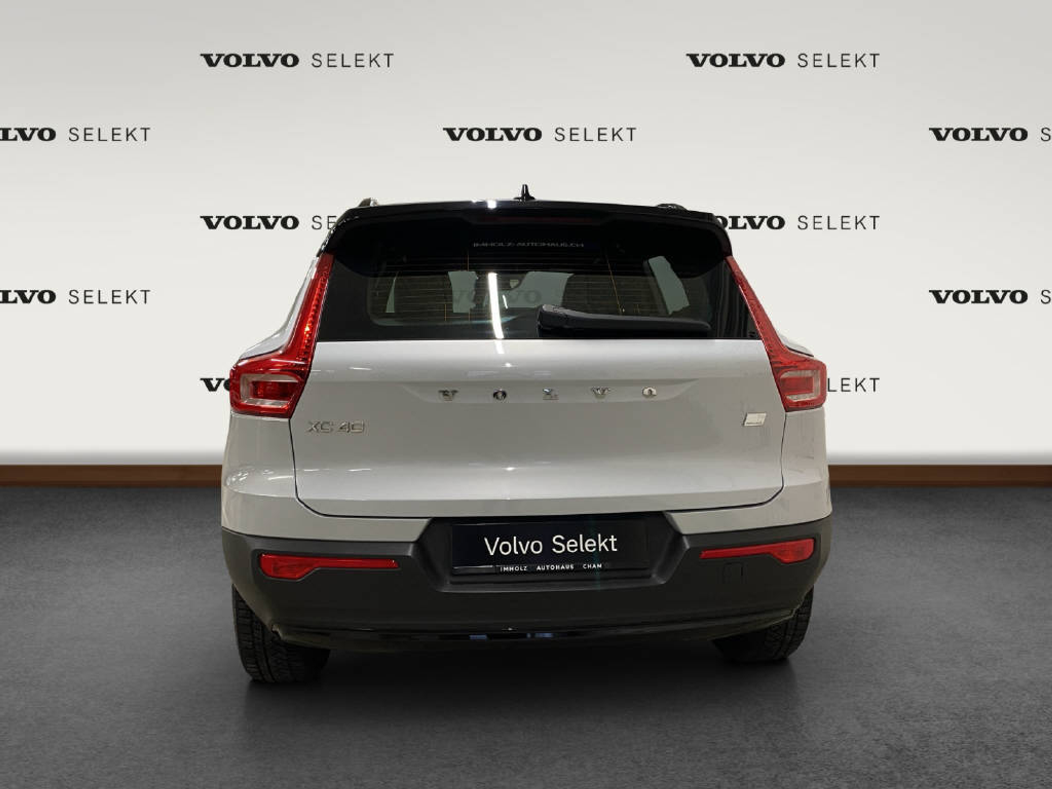 listing desktop thumbnail image 3