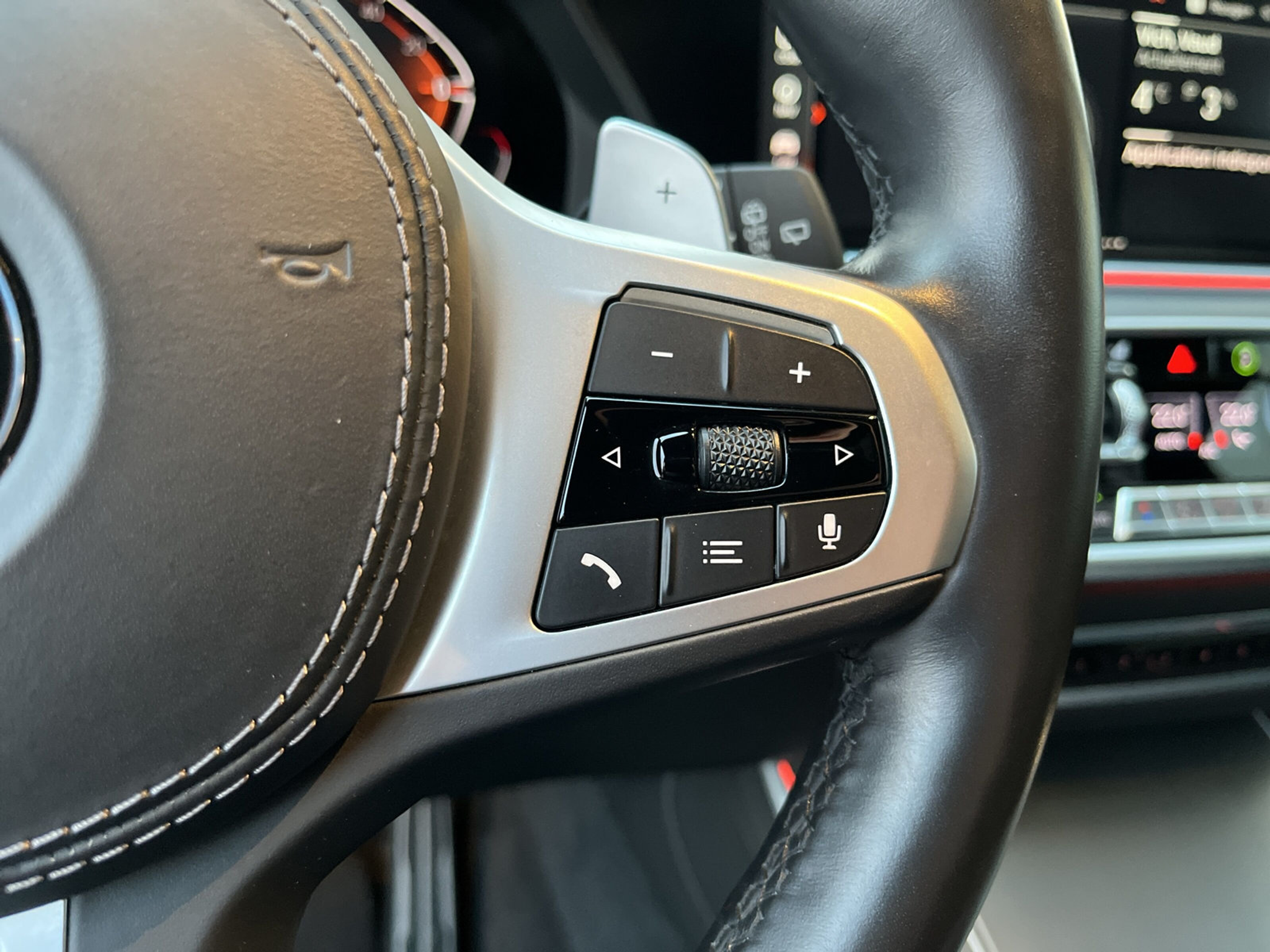 listing desktop thumbnail image 15