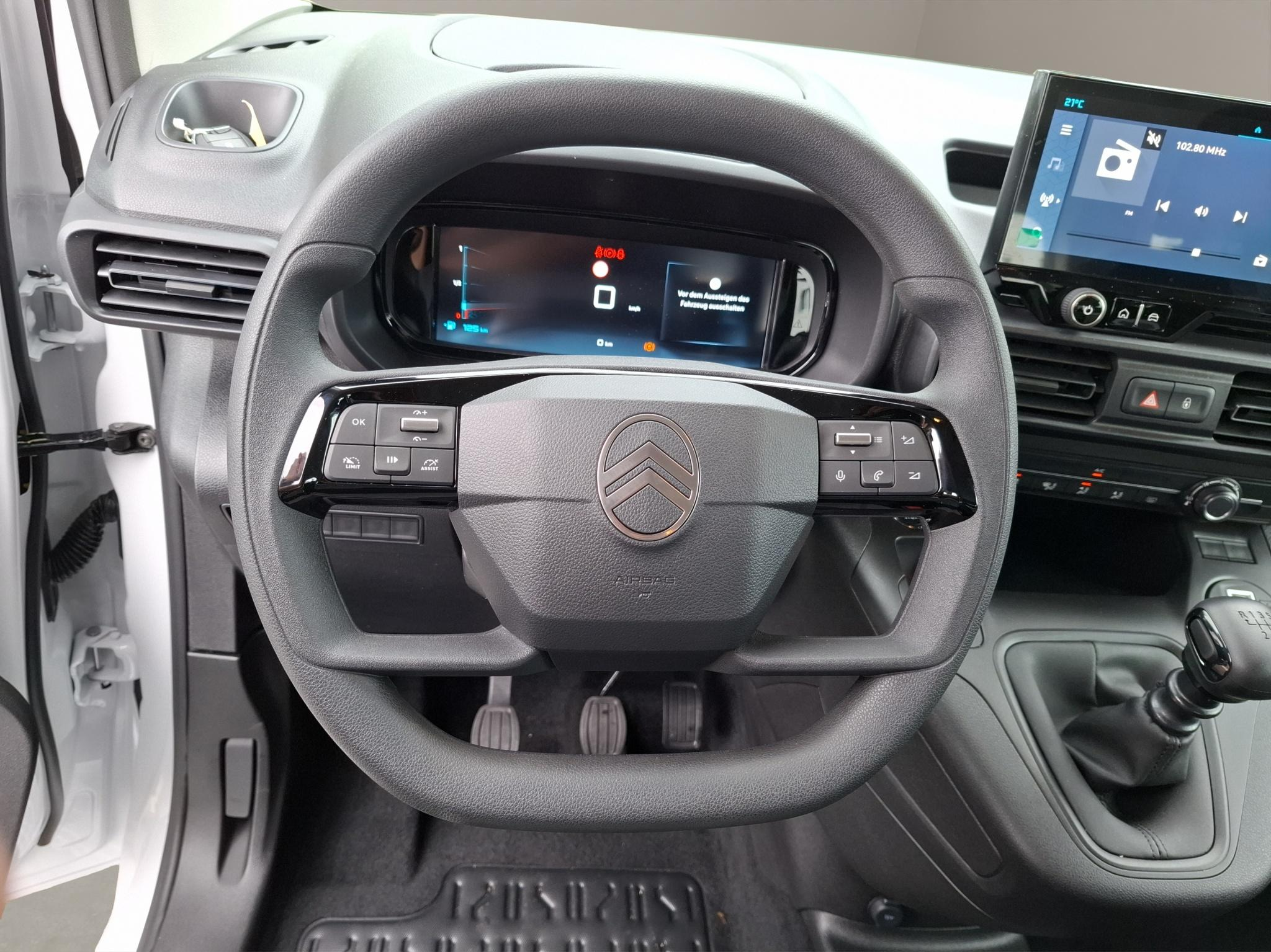 listing desktop thumbnail image 5