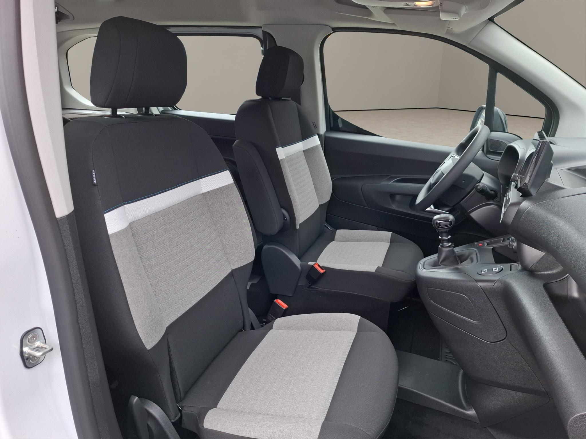 listing desktop thumbnail image 6