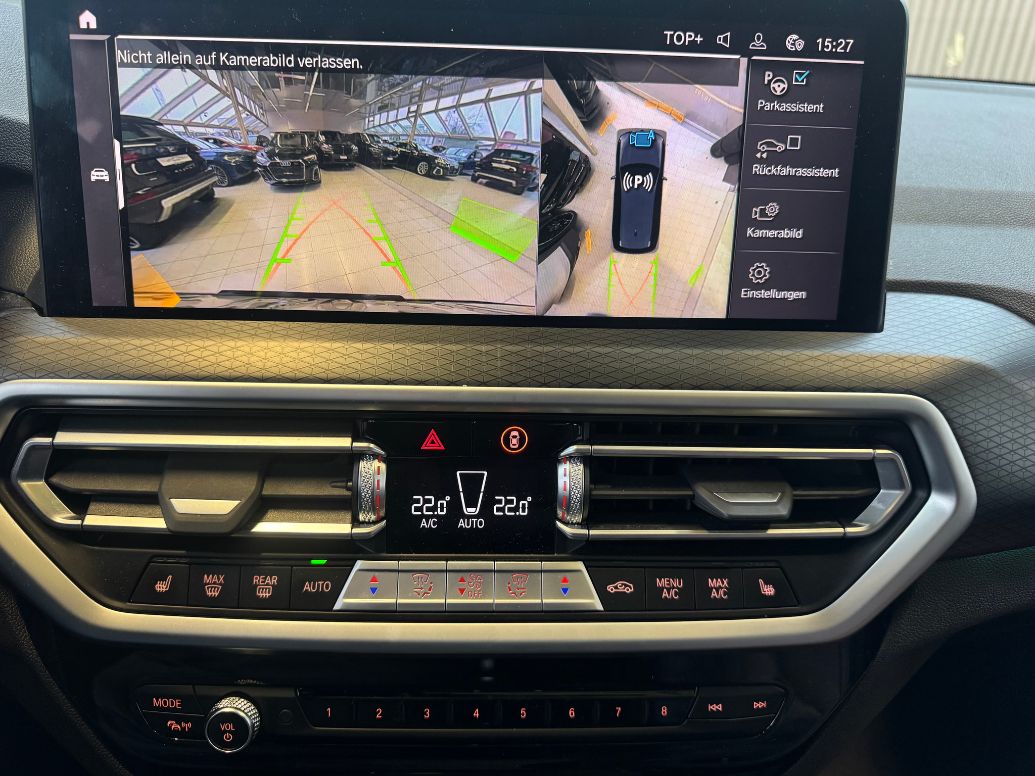 listing desktop thumbnail image 13