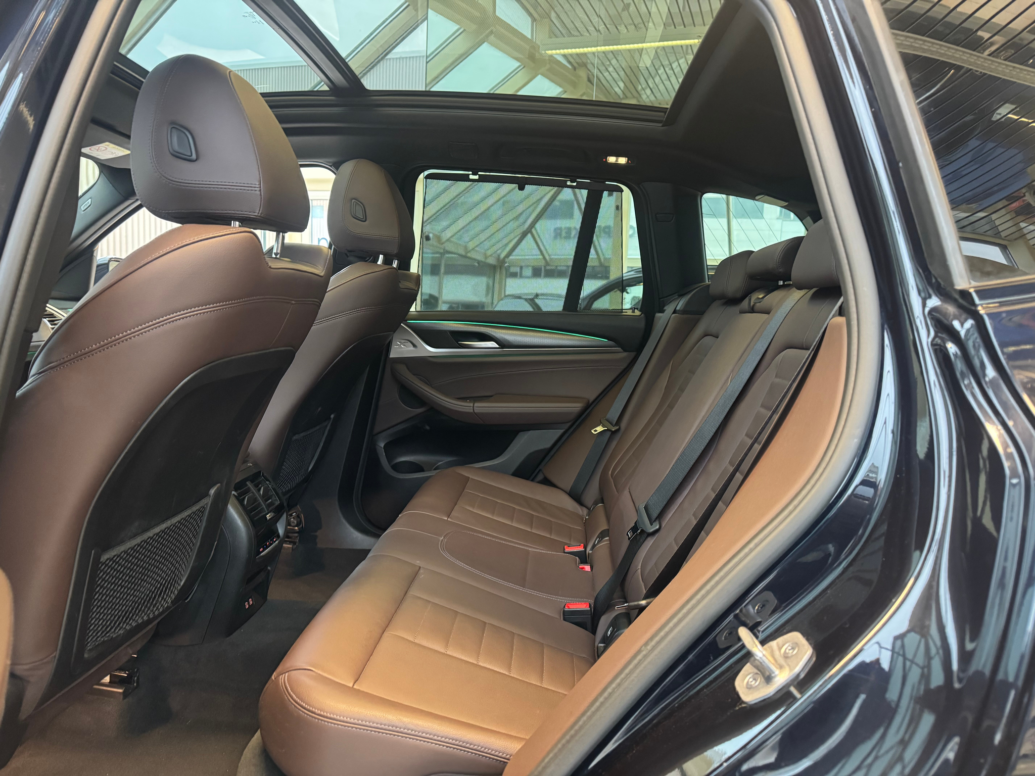 listing desktop thumbnail image 9