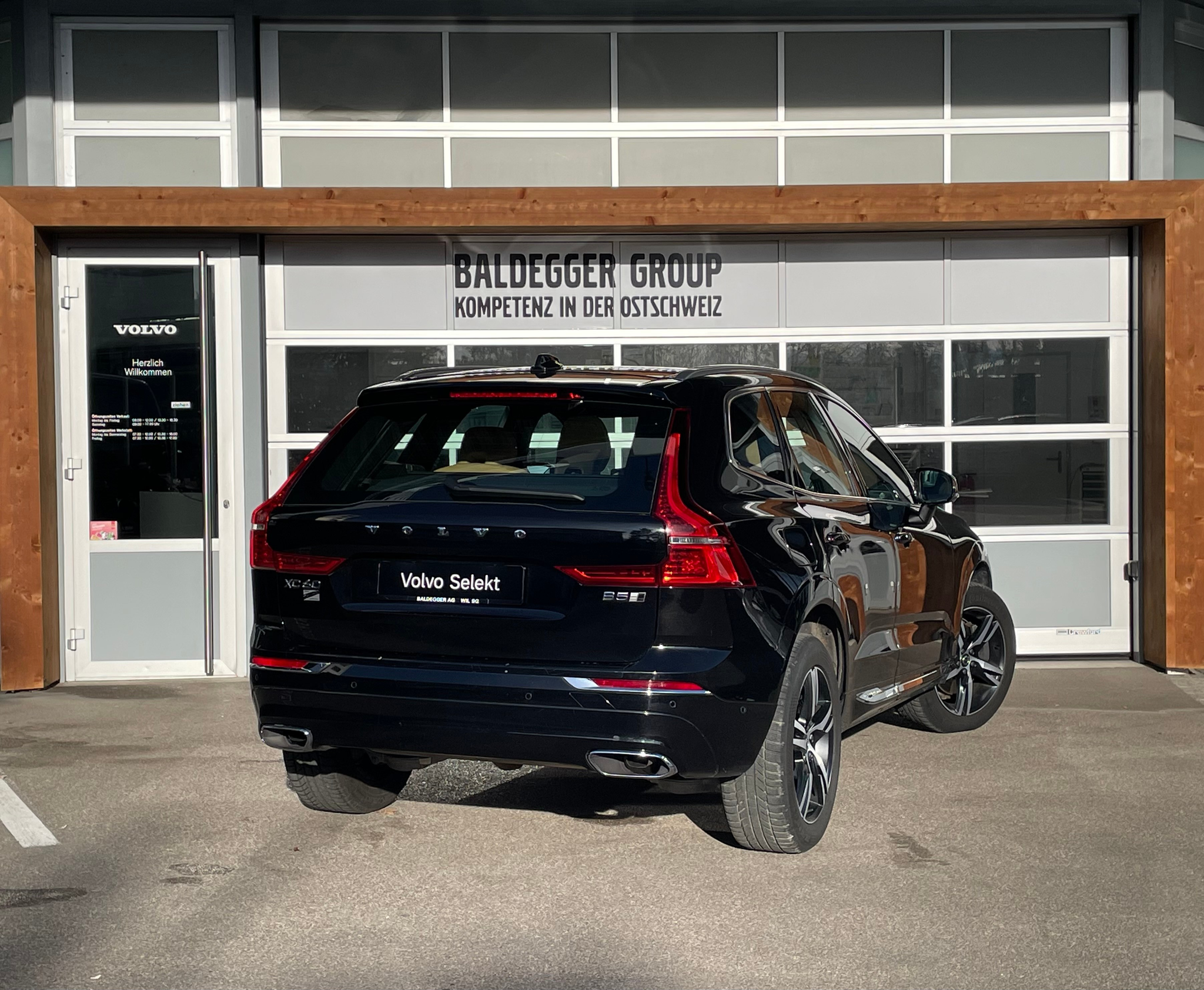 listing desktop thumbnail image 2