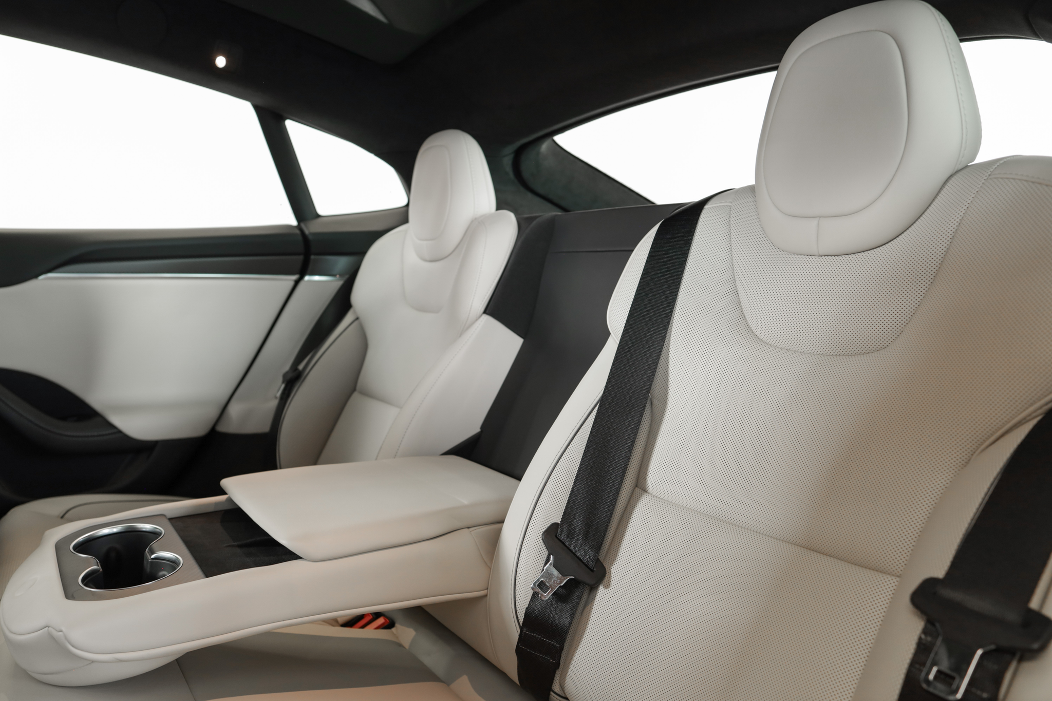 listing desktop thumbnail image 8