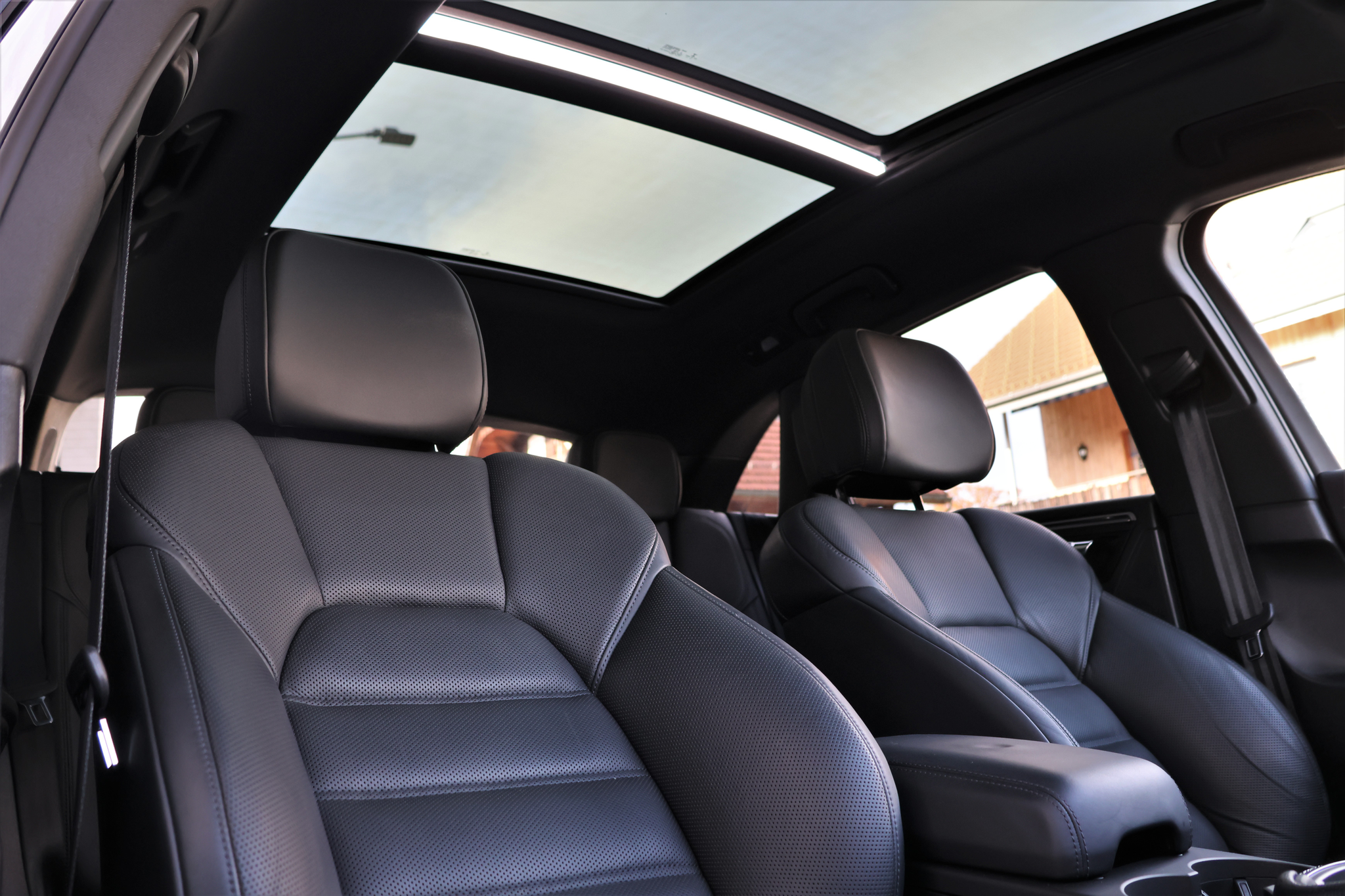 listing desktop thumbnail image 20