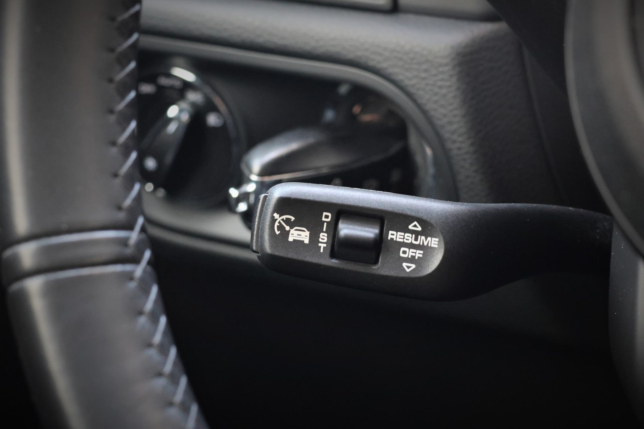 listing desktop thumbnail image 15