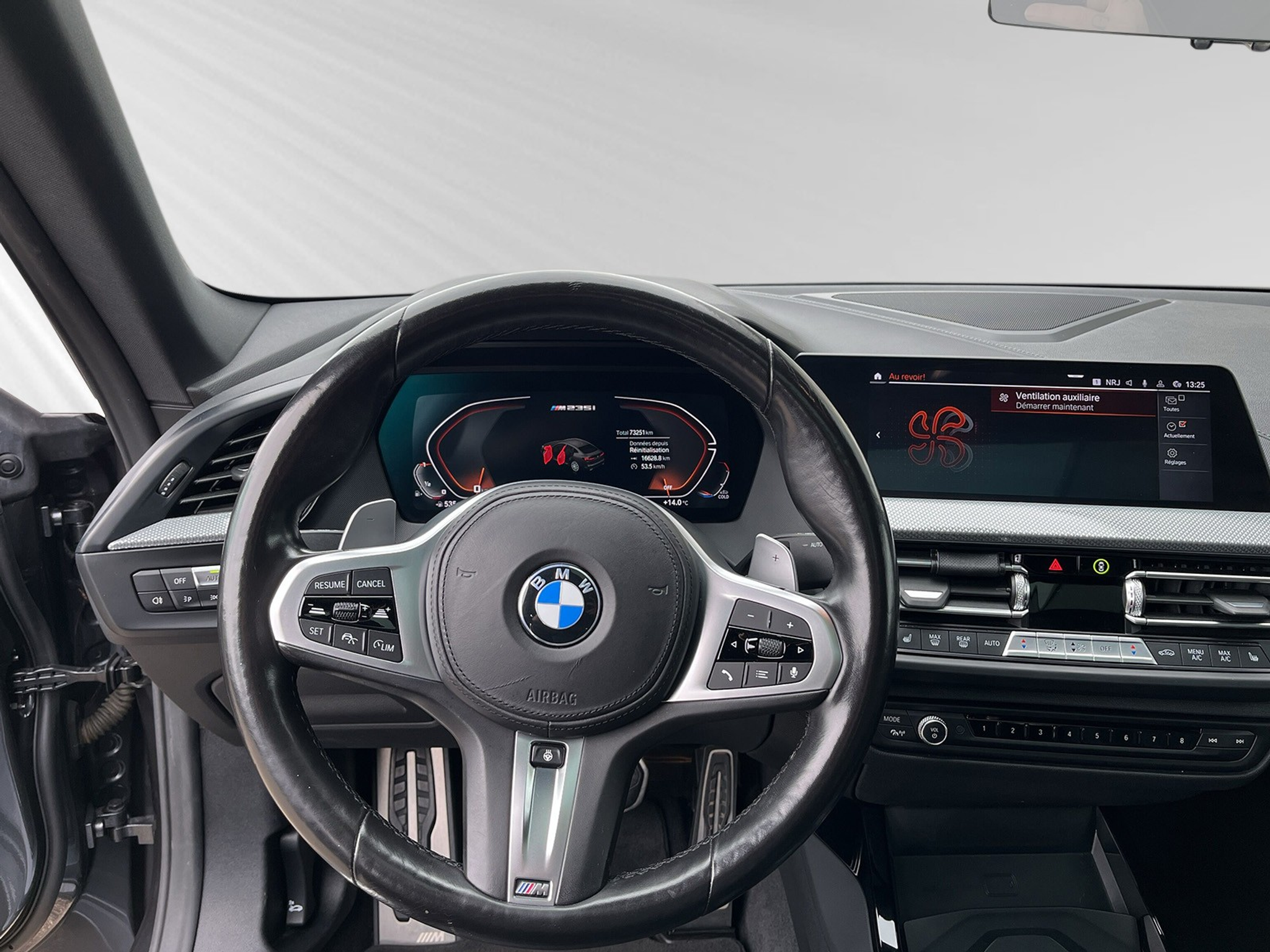 listing desktop thumbnail image 4