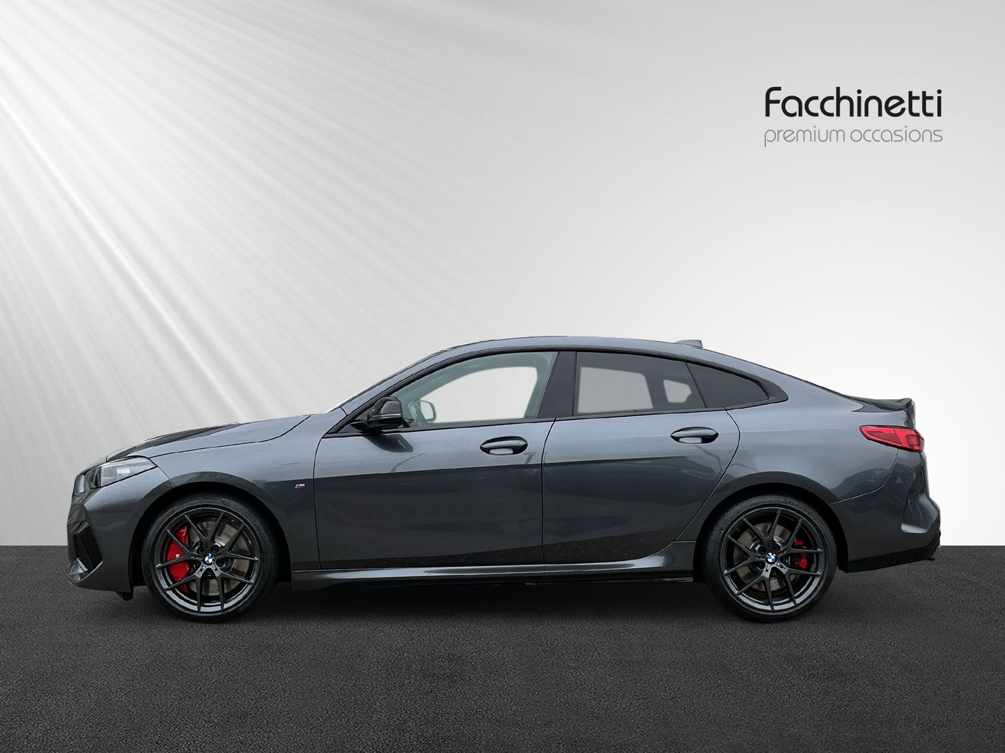 listing desktop thumbnail image 1