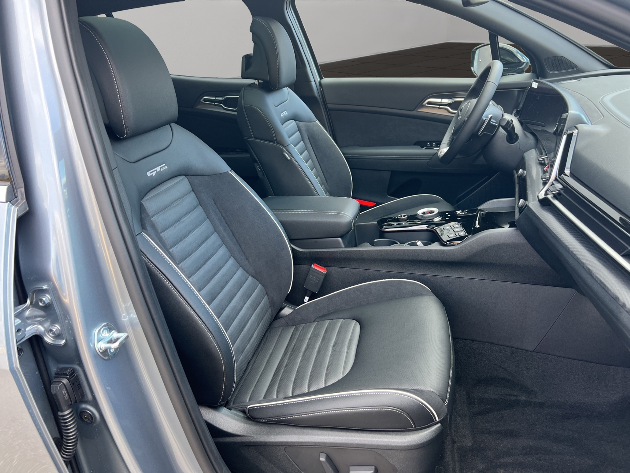 listing desktop thumbnail image 9