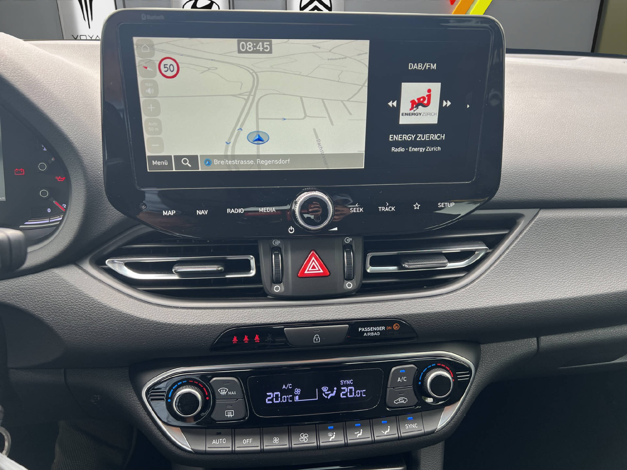 listing desktop thumbnail image 13